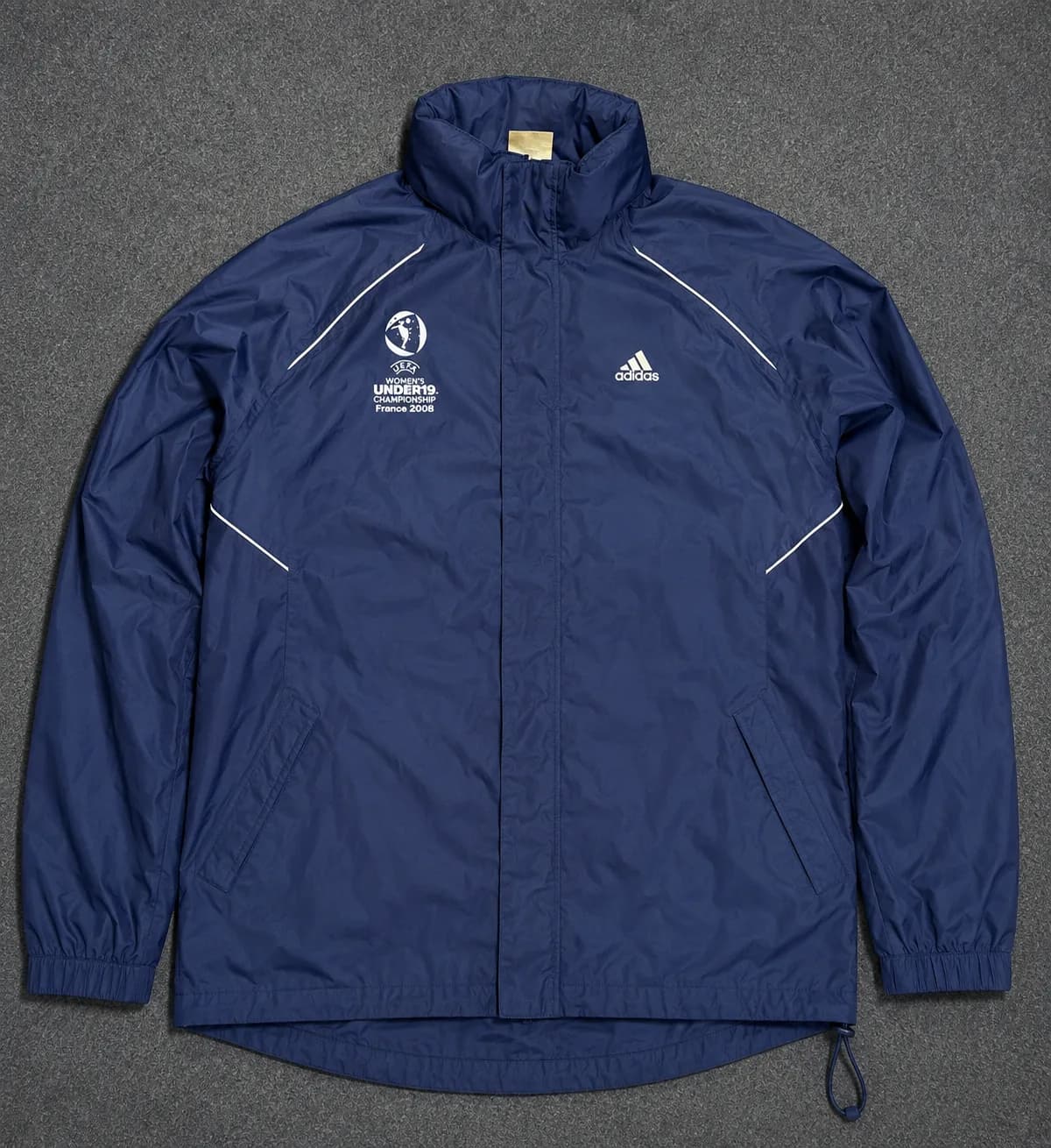 Champion thrift windbreaker jacket India back view