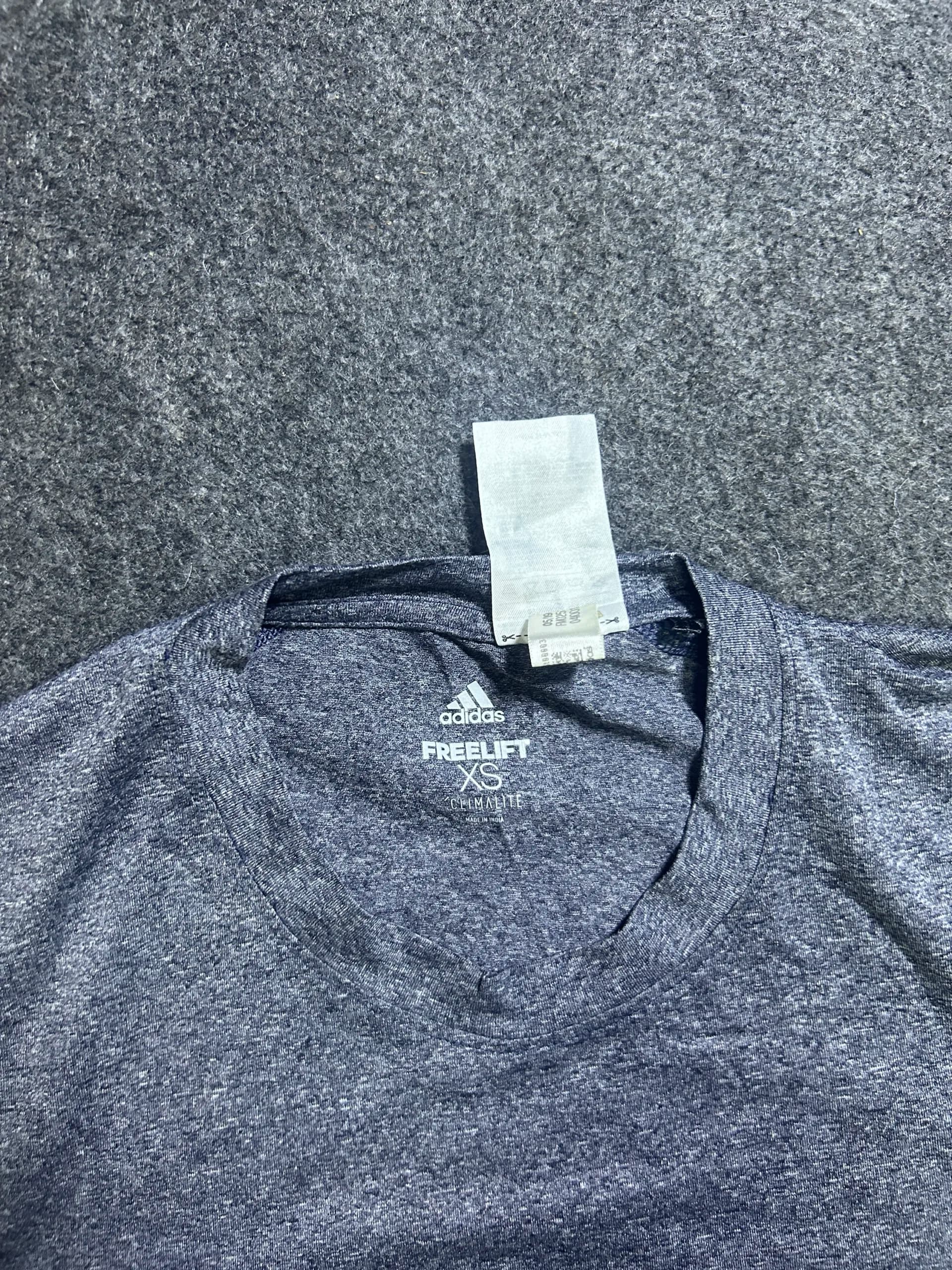 Adidas Climalite thrift t-shirt India detail view