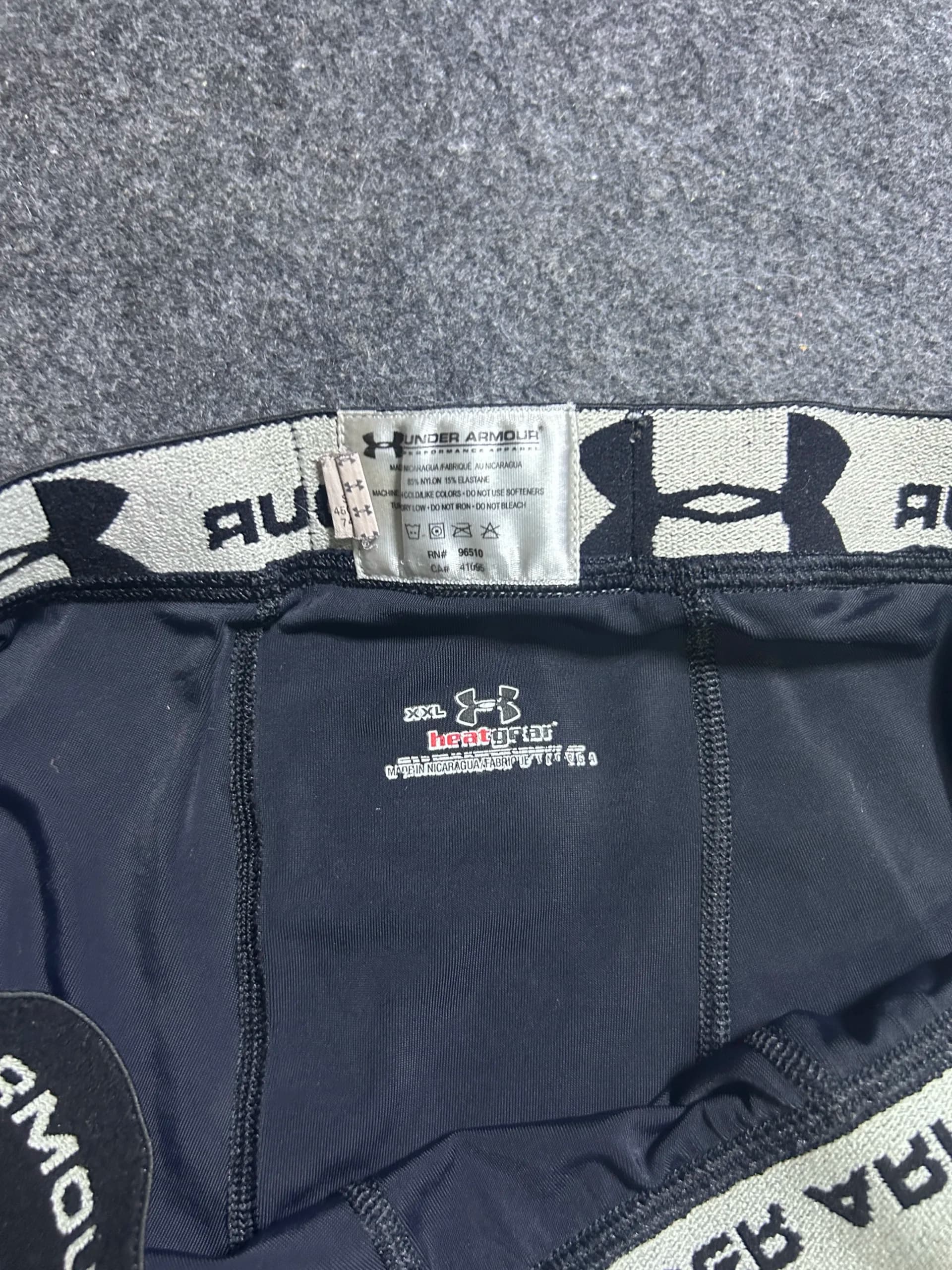 Under Armour HeatGear thrift shorts India close-up