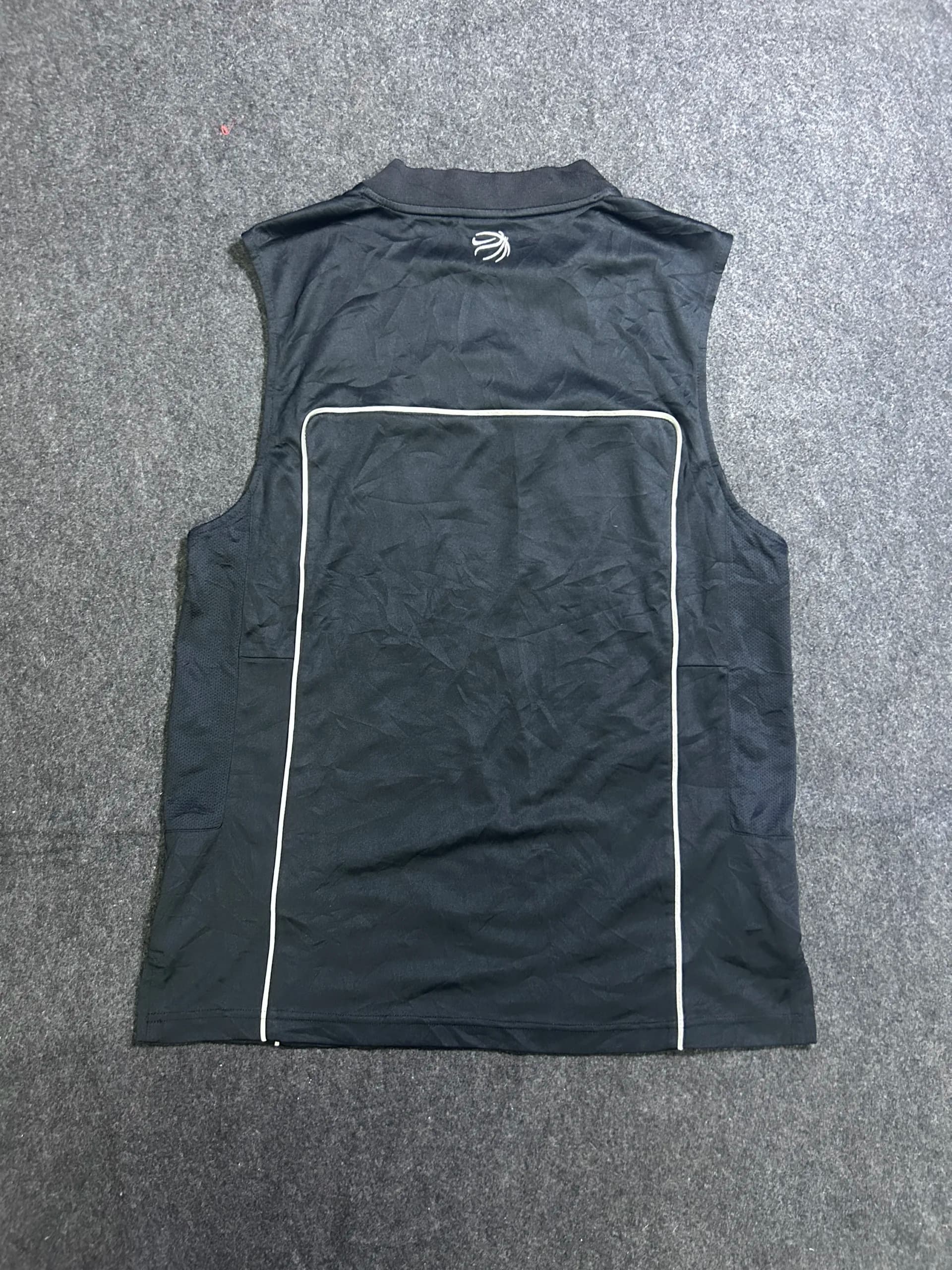 Nike thrift jersey India back view