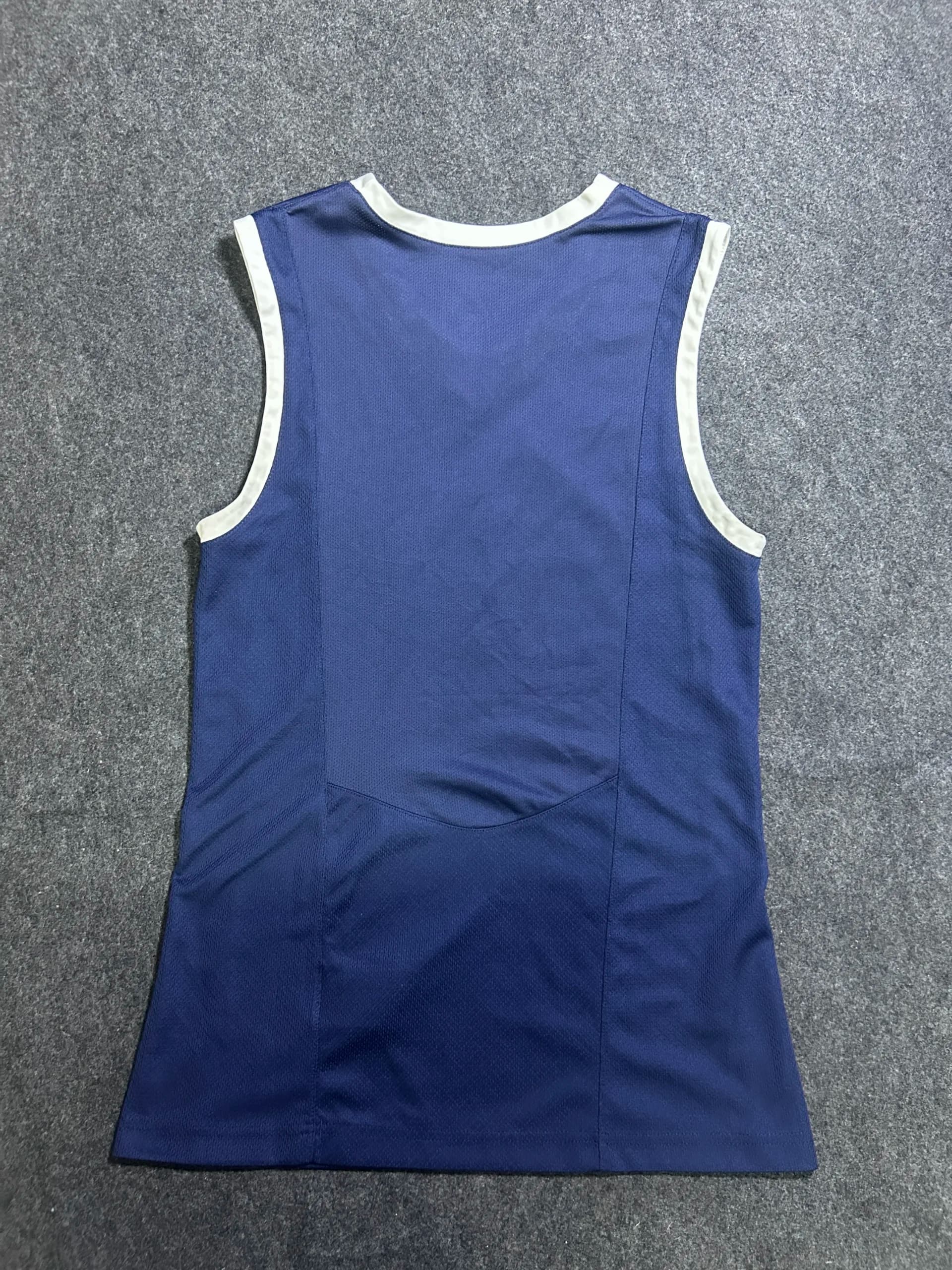 Nike thrift basketball jersey India back view