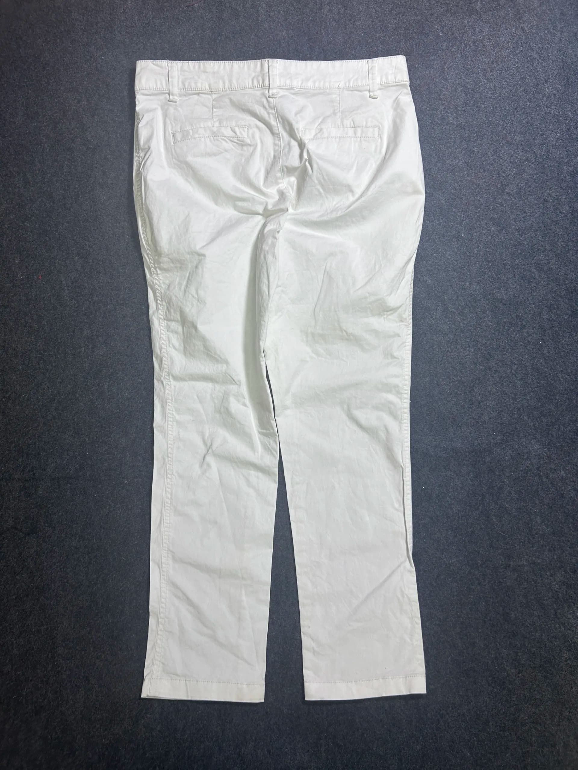 GAP thrift pants India back view