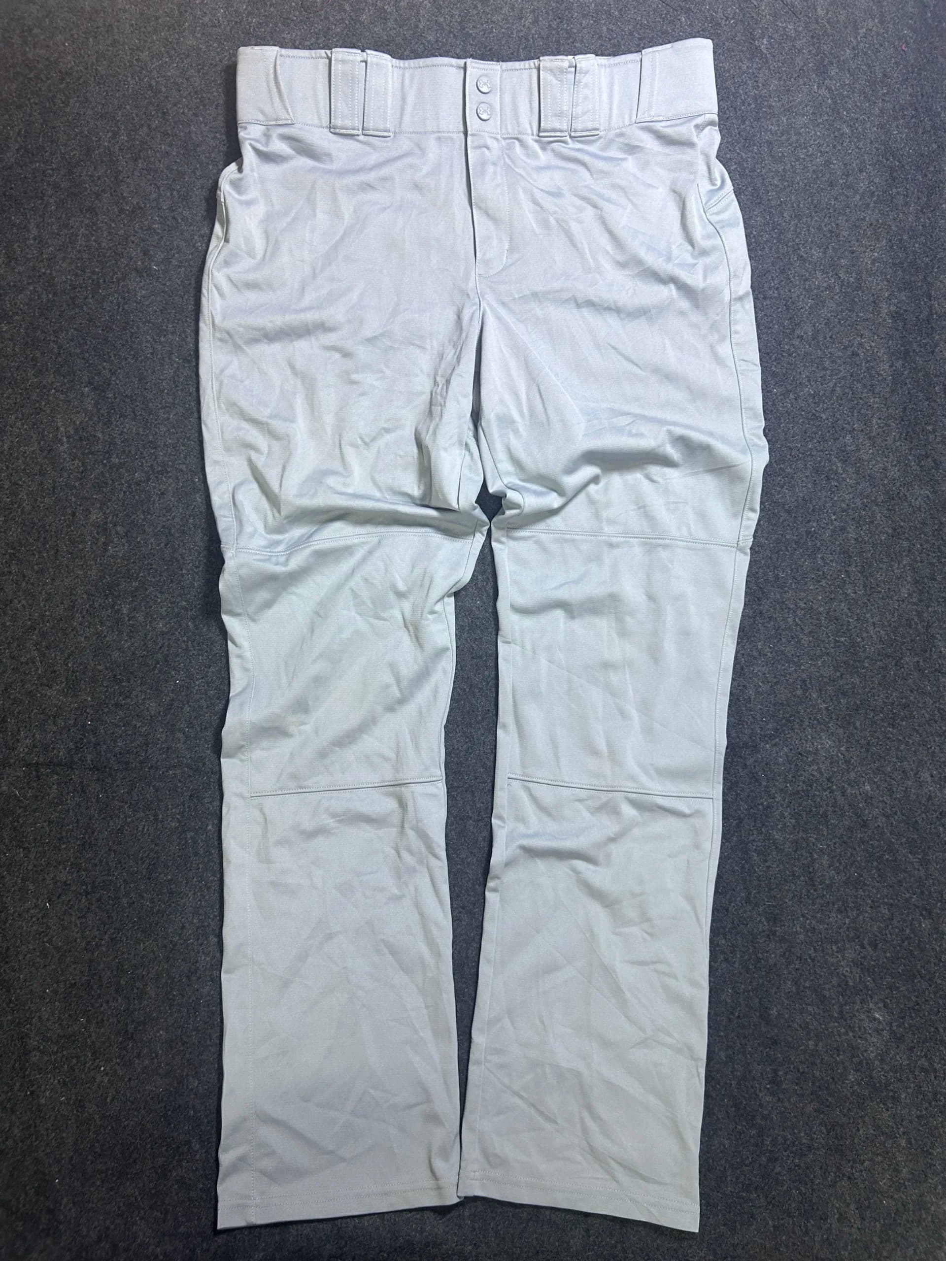 Under Armour thrift trousers India