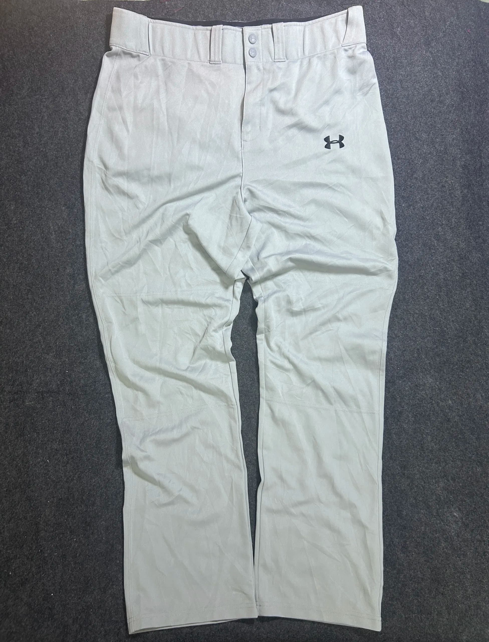 Under Armour HeatGear thrift trousers India
