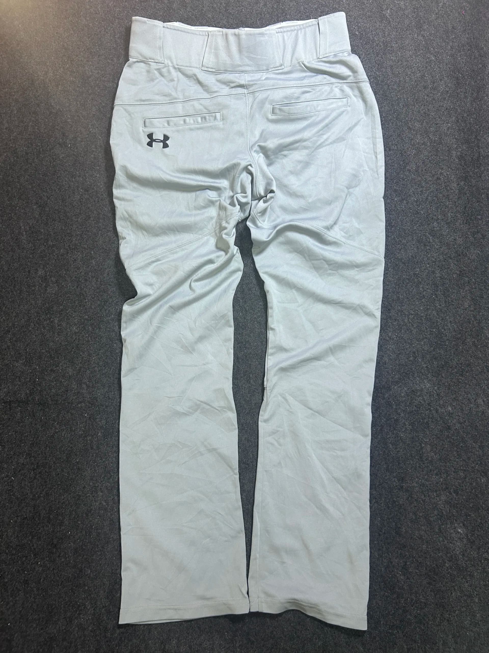 Under Armour thrift trousers India back view