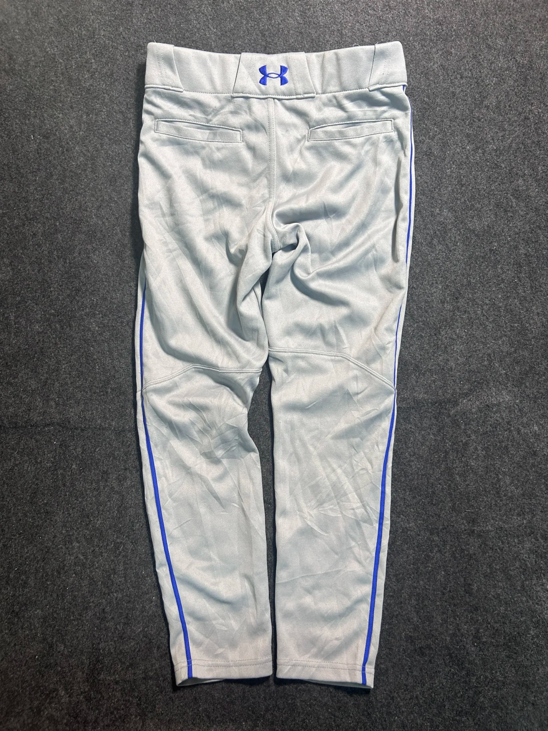 Under Armour thrift pants India back view