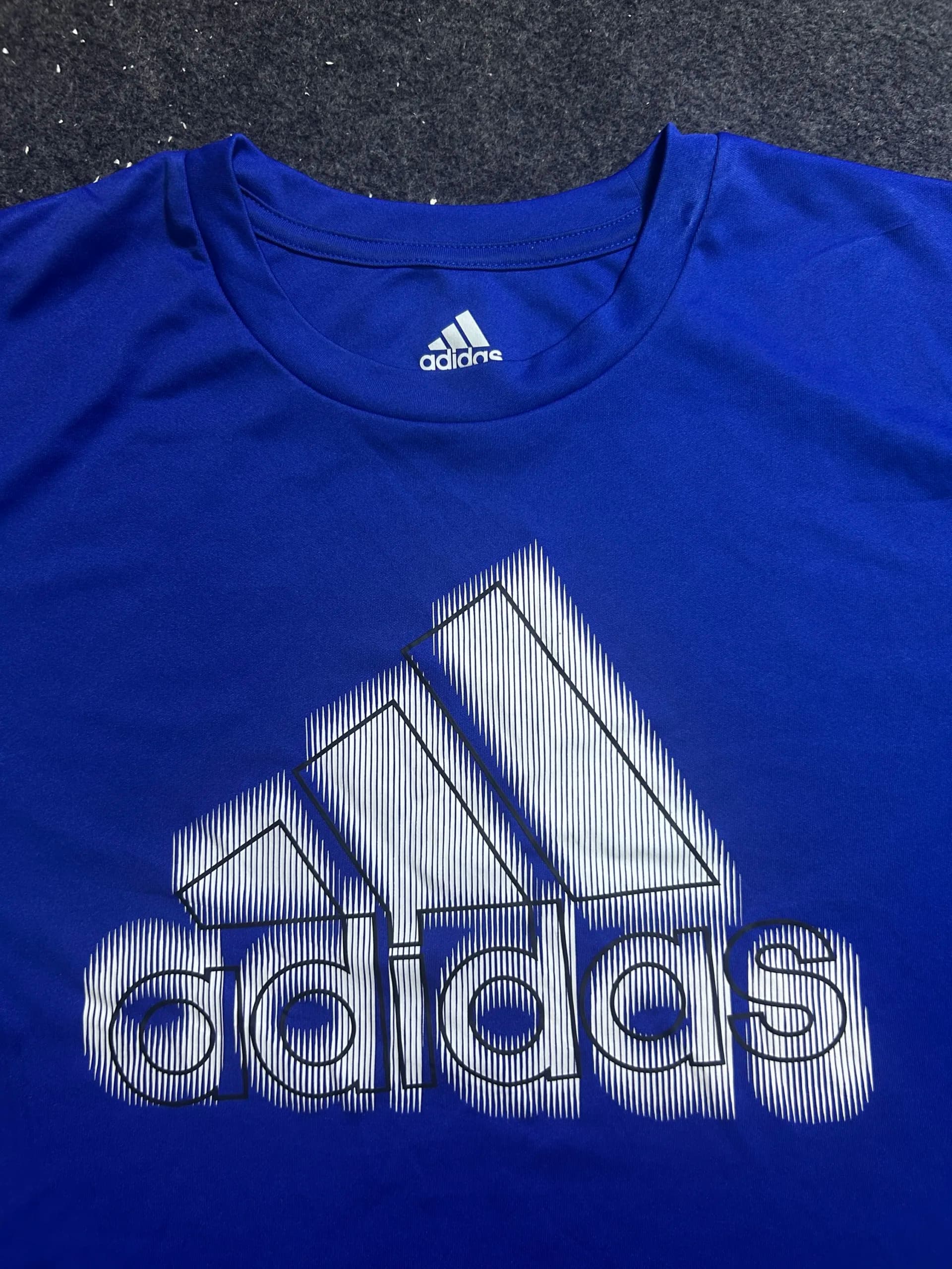 Adidas thrift t-shirt India back view