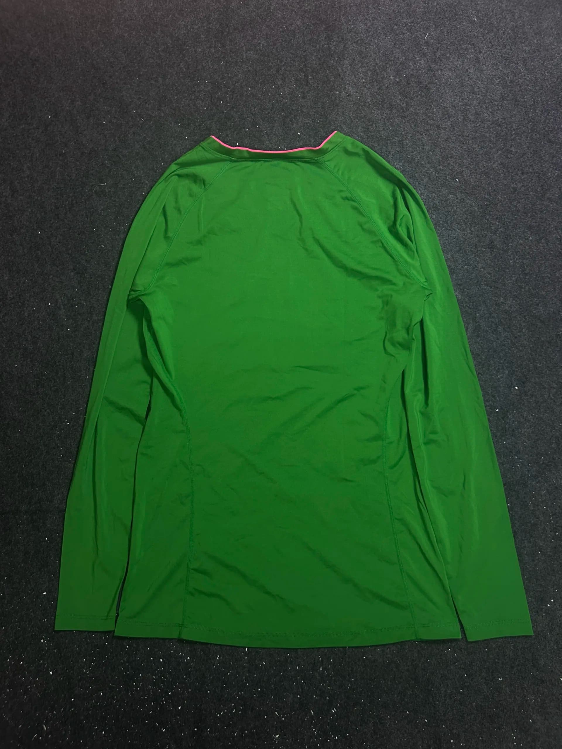 Nike Dri-FIT thrift compression wear India detail view