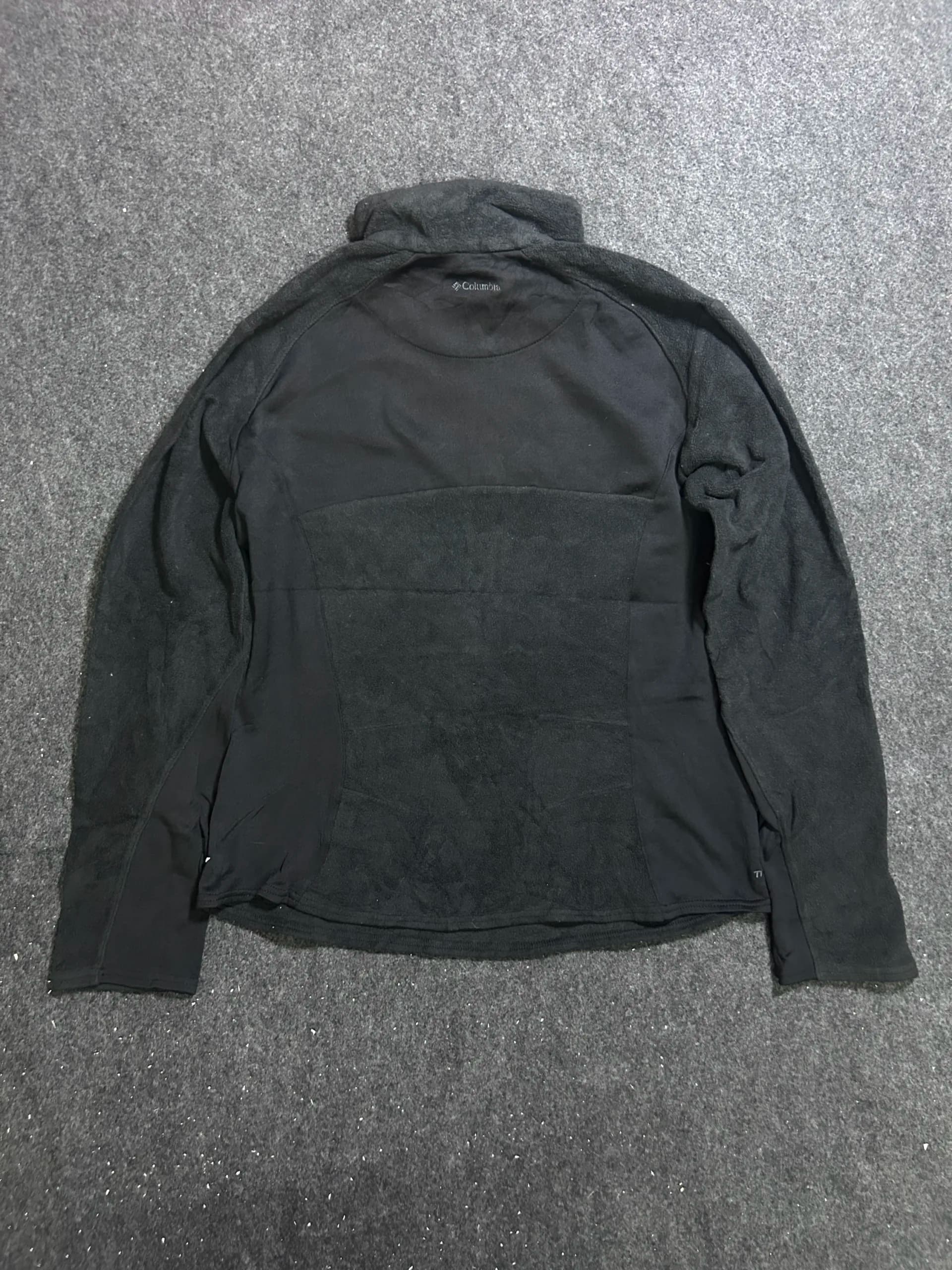Columbia thrift fleece jacket India back view