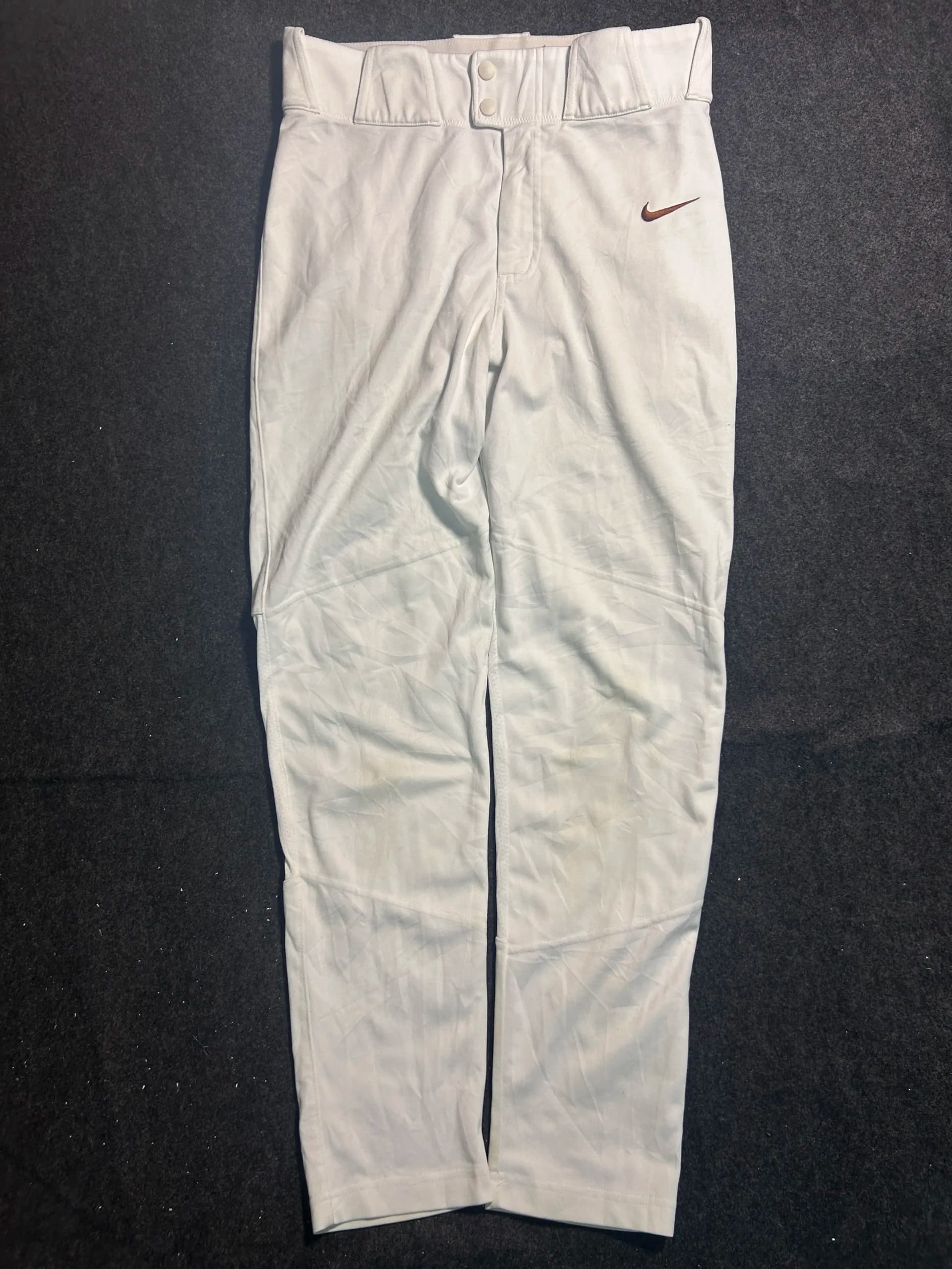 Nike thrift pants India