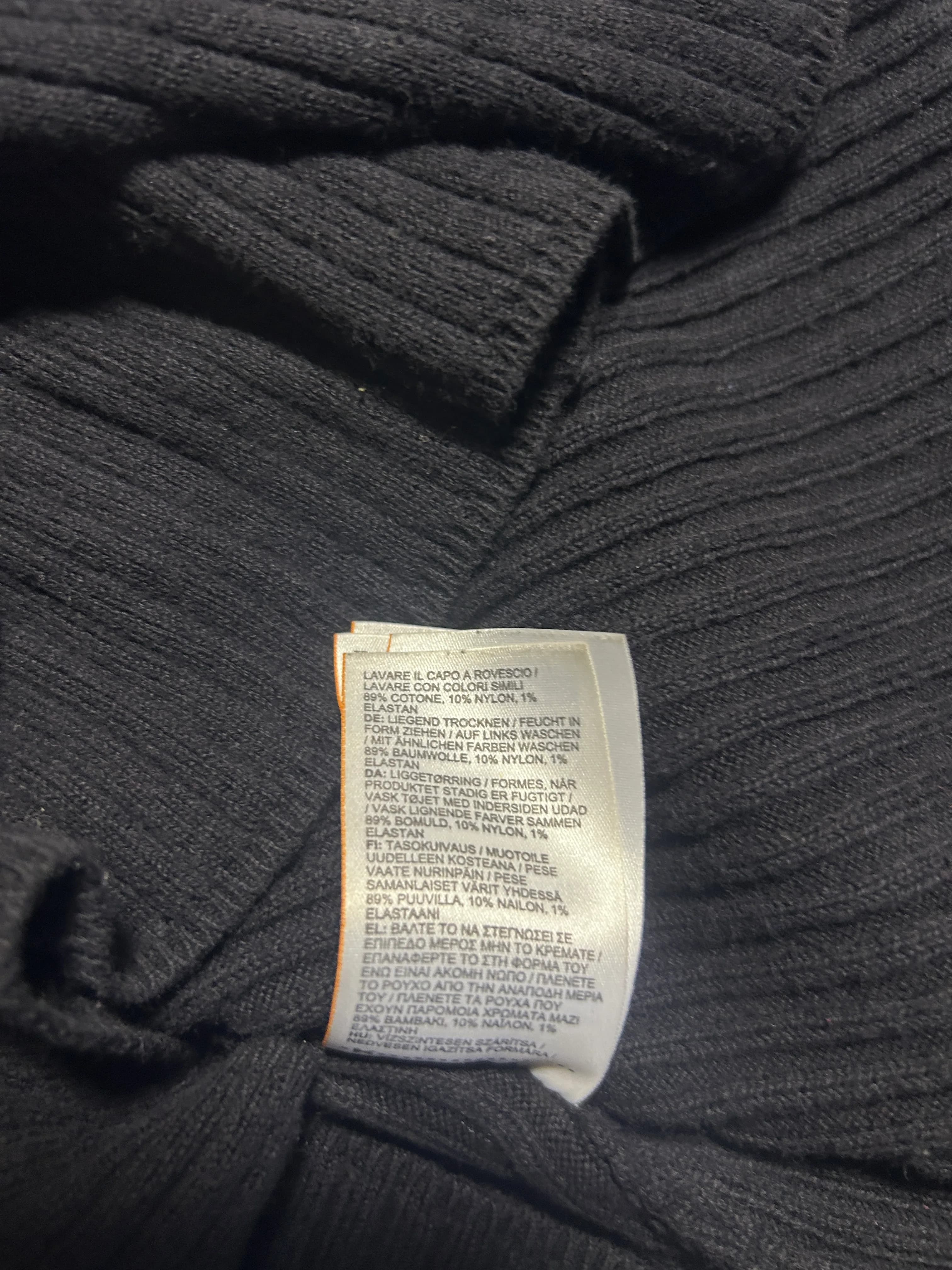 Superdry NYC Ribbed Striped Sweater – Black | M