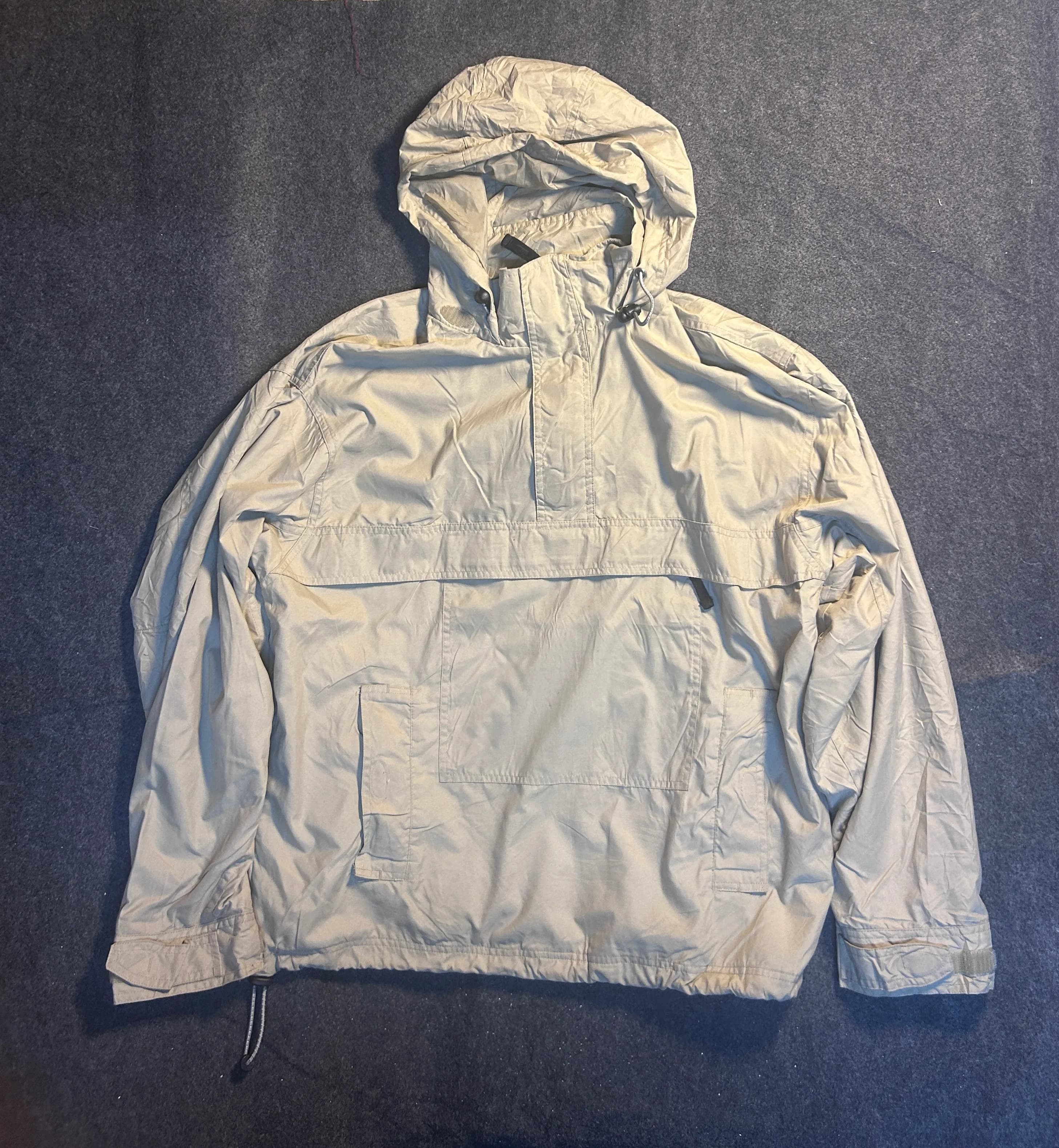 GAP thrift windbreaker jacket India