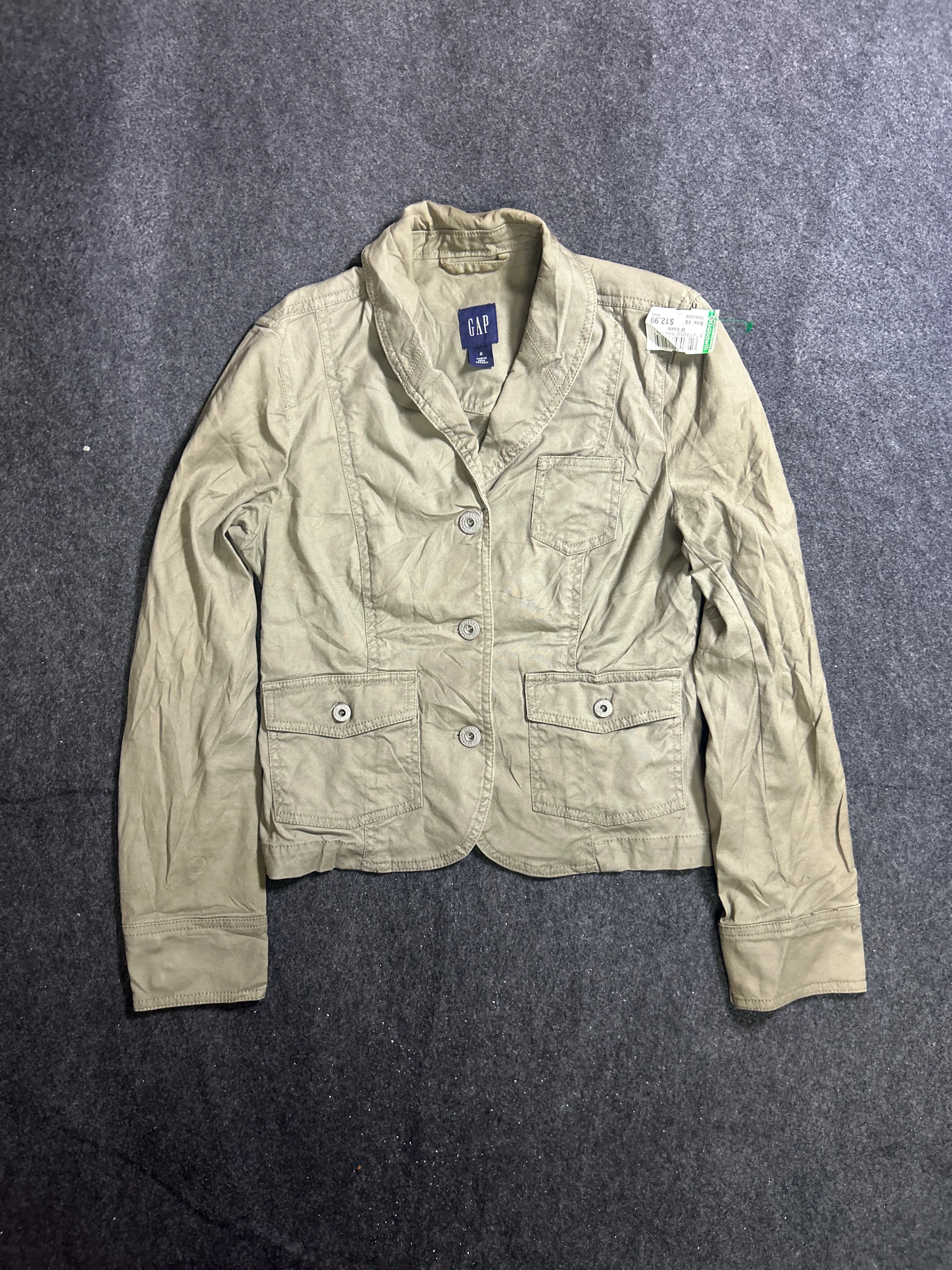 GAP thrift jacket India
