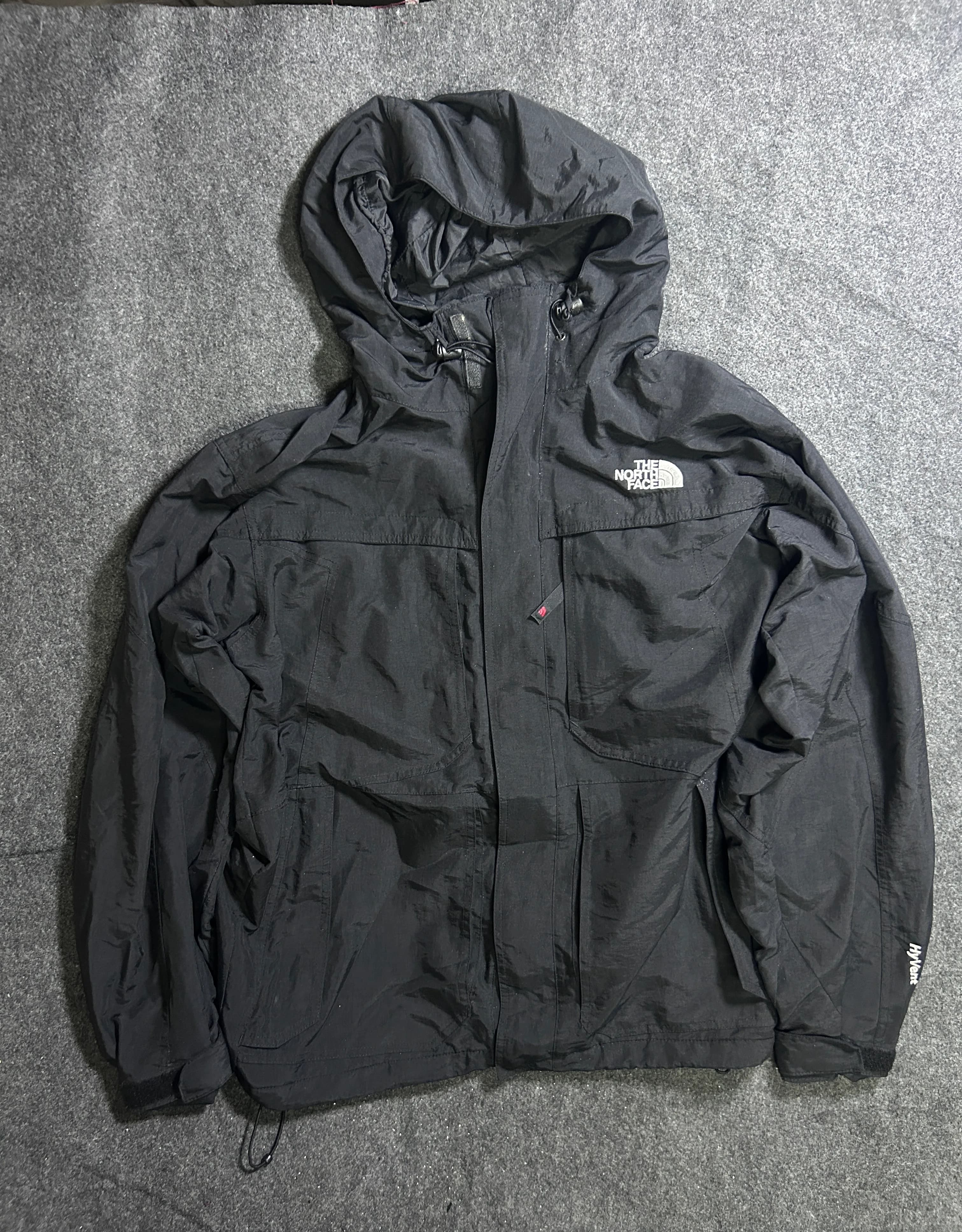 The North Face Black HyVent Hooded Outdoor Jacket – Unisex XL