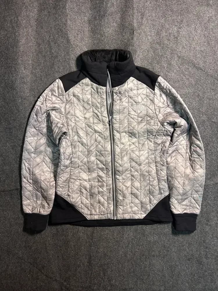 The North Face Dyno Series Lightweight Puffer Jacket Silver Black Quilted S