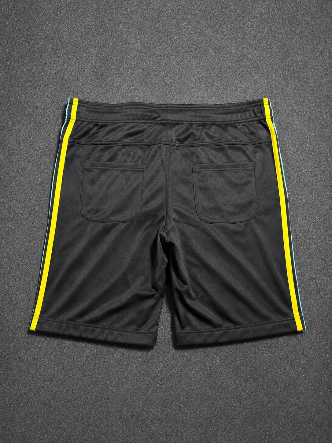 Adidas thrift shorts India detail view