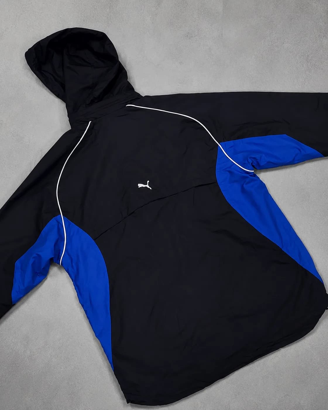 Puma thrift windbreaker jacket India back view