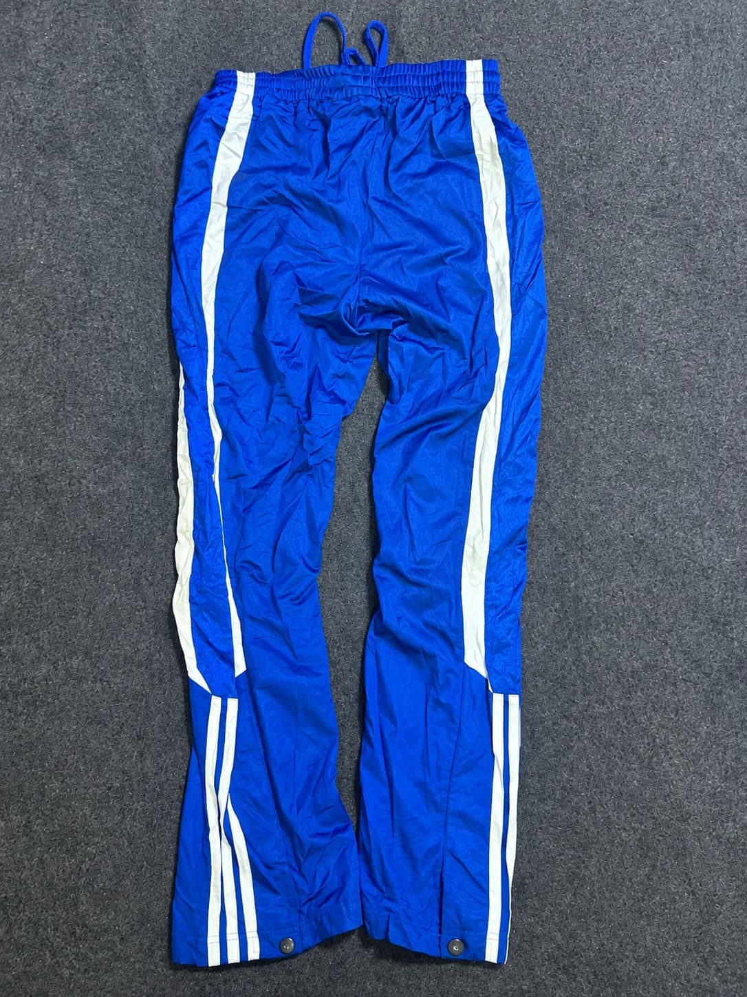Adidas thrift track pants India detail view