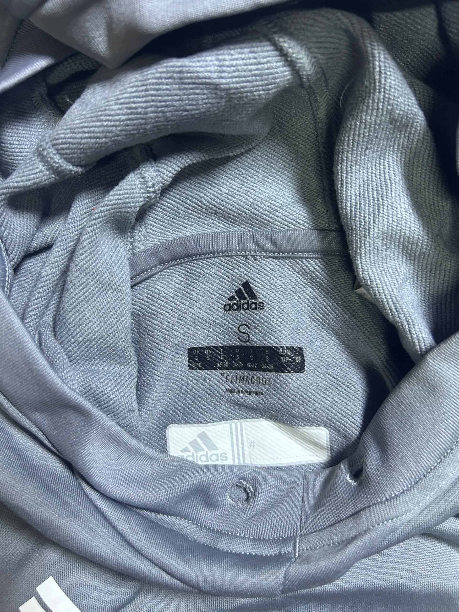 Adidas Climalite thrift hoodie India close-up