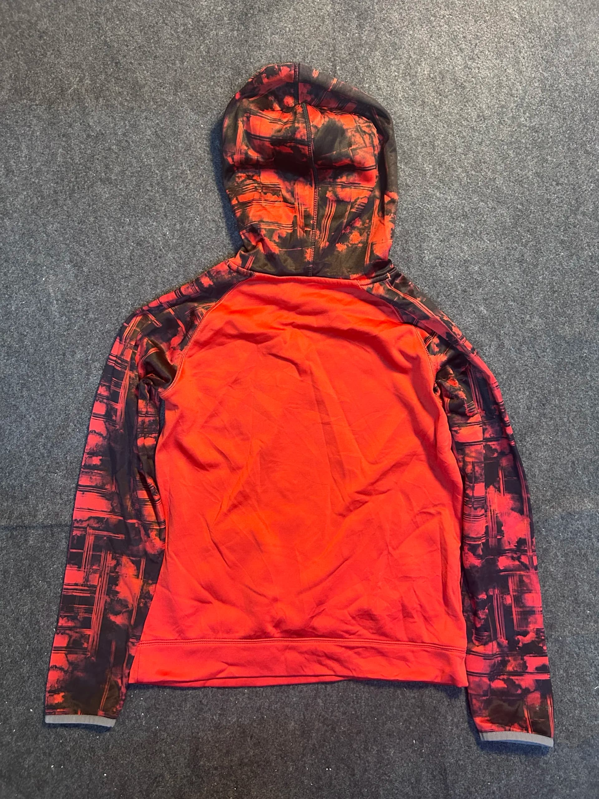Under Armour ColdGear thrift fleece jacket India back view