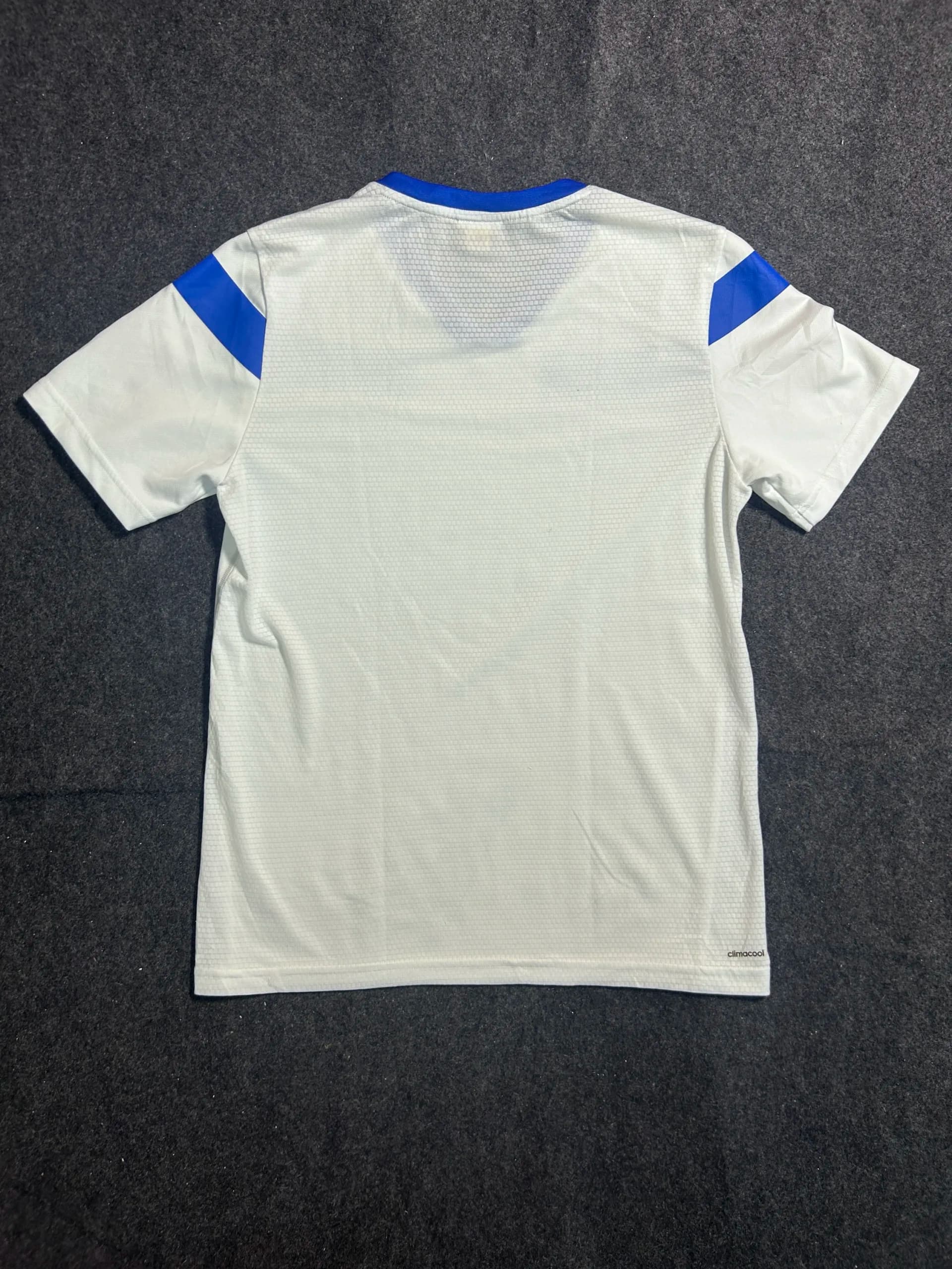 Adidas Climacool thrift t-shirt India detail view