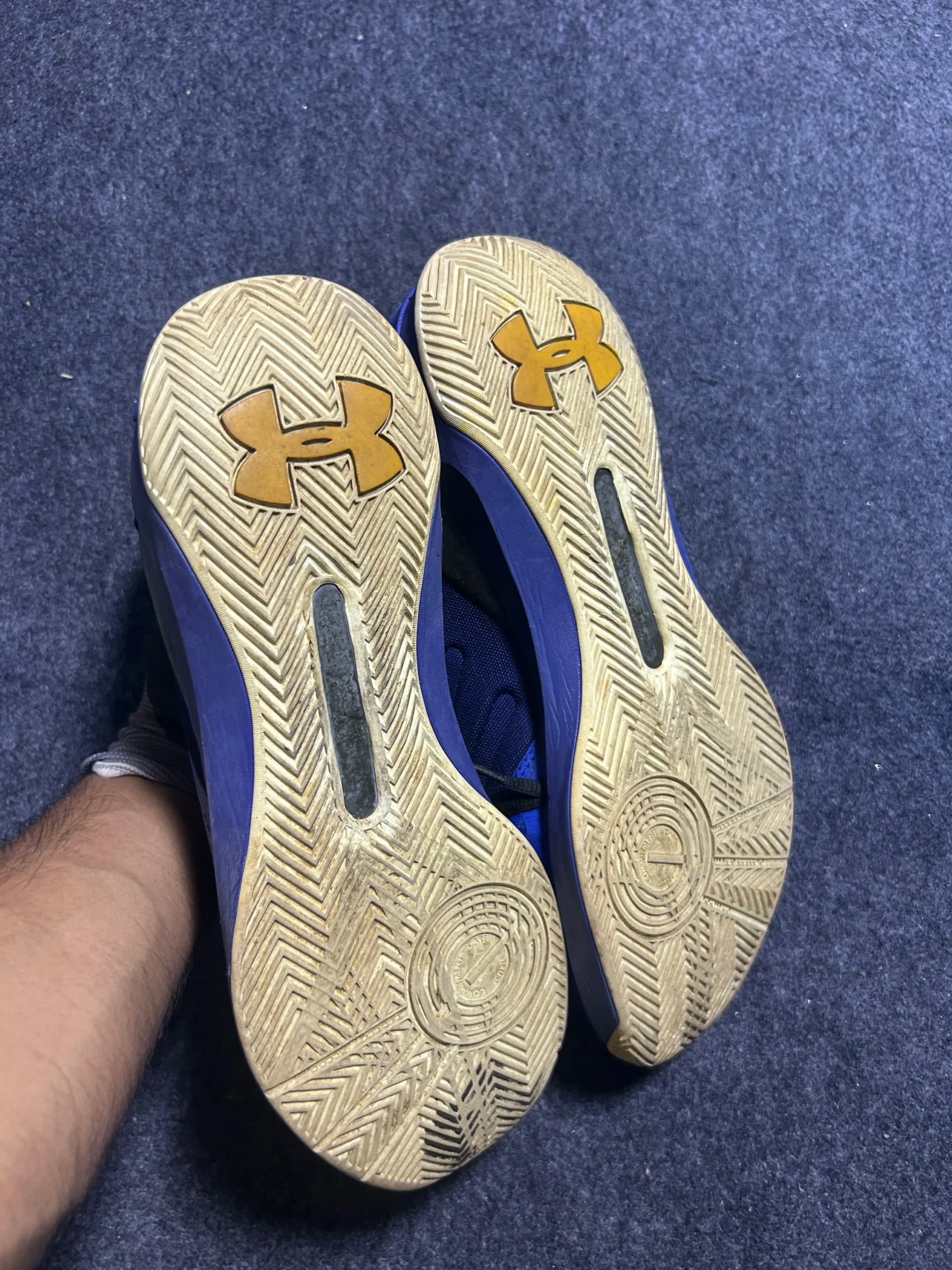 Under Armour thrift sneakers India close-up