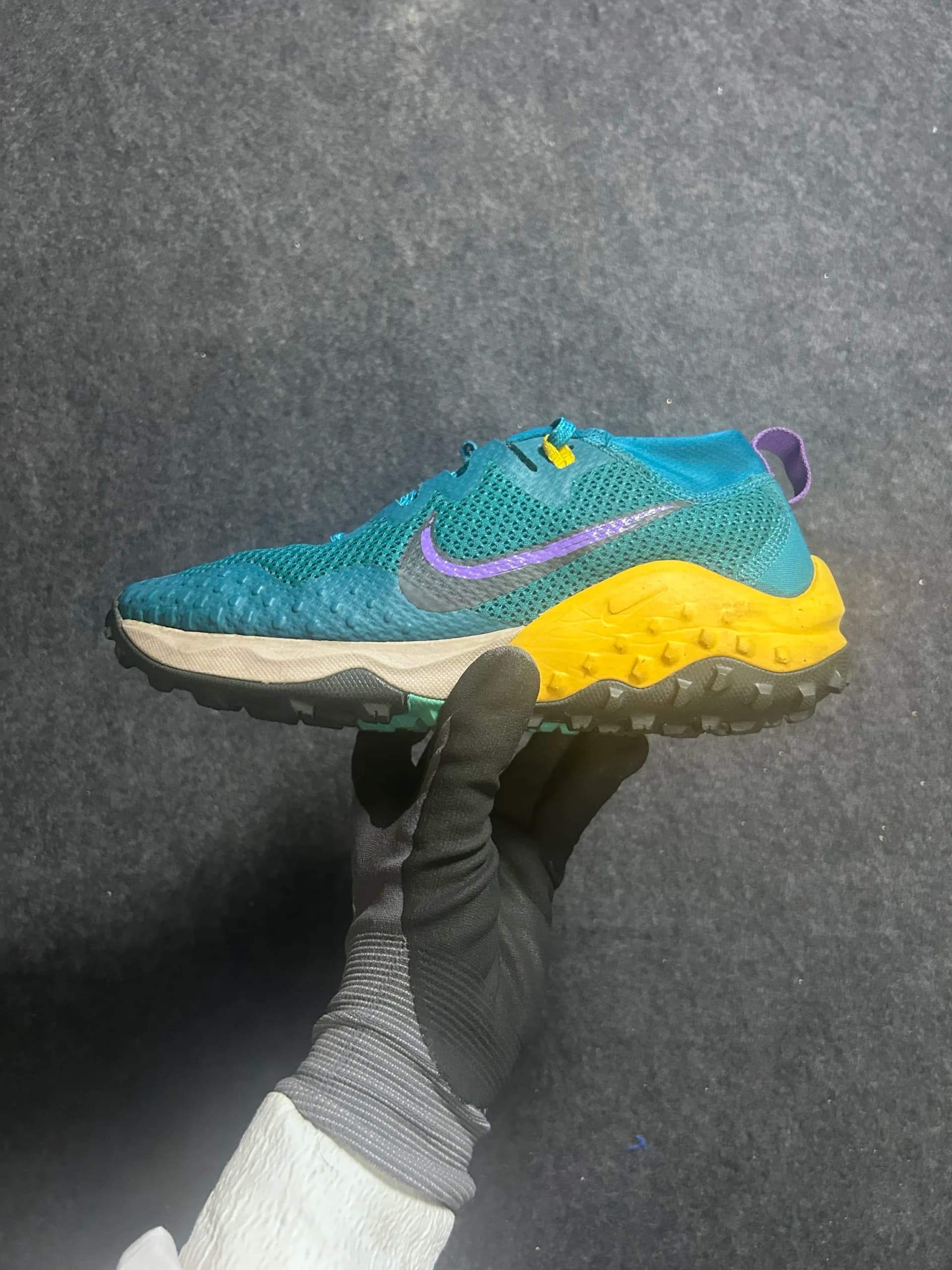 Nike thrift running shoes India back view