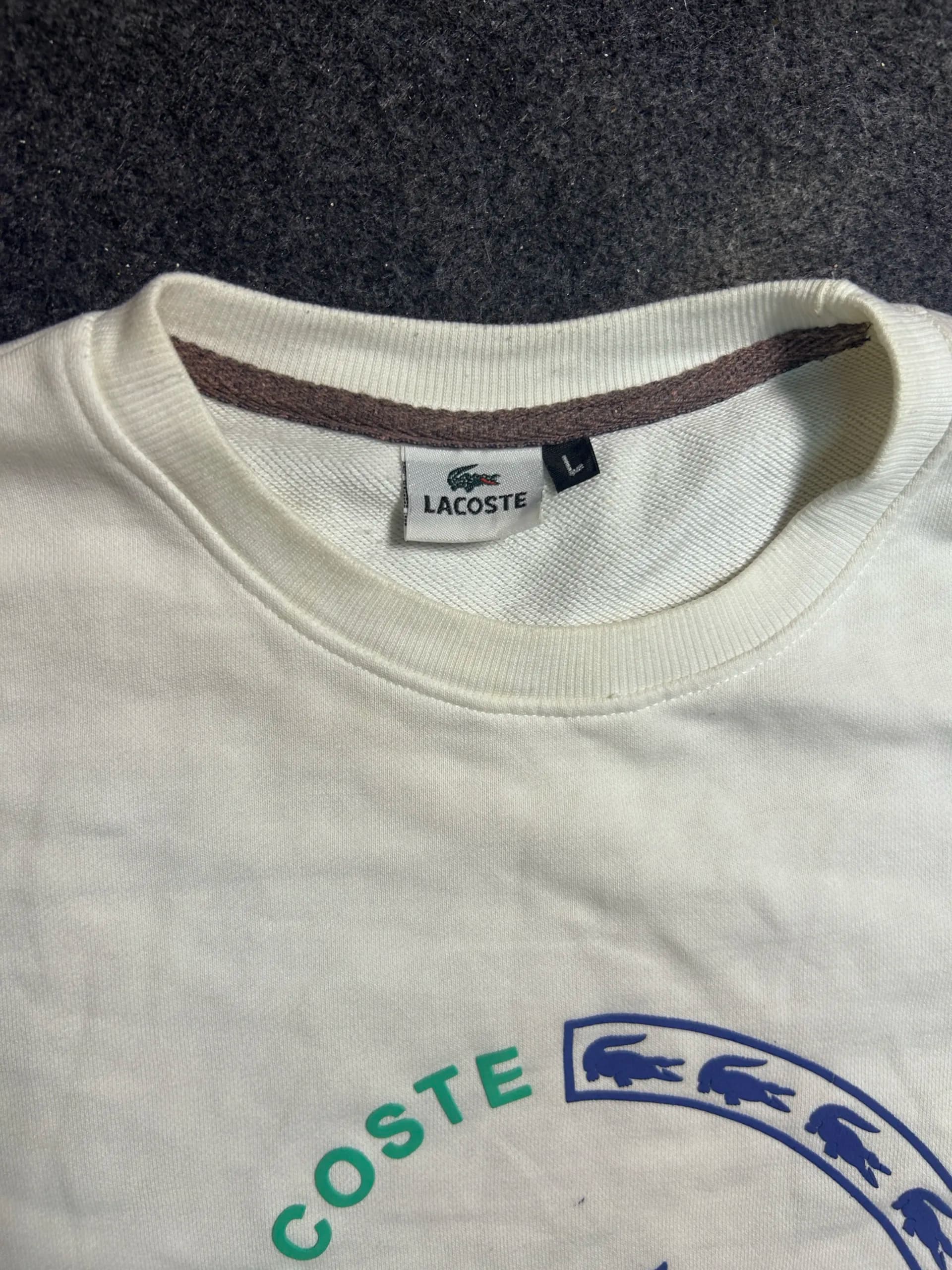 Lacoste thrift t-shirt India detail view