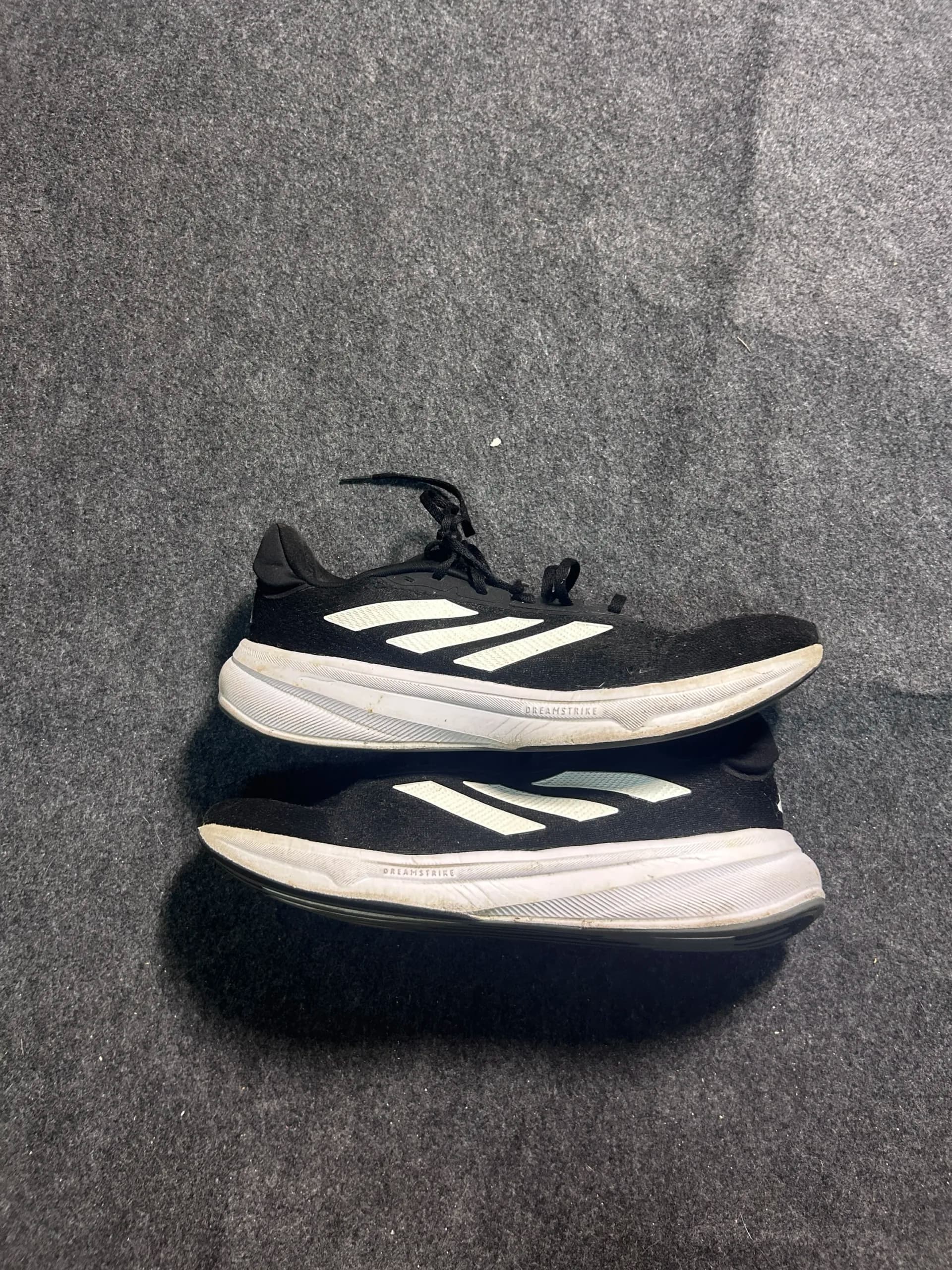 Adidas thrift running shoes India