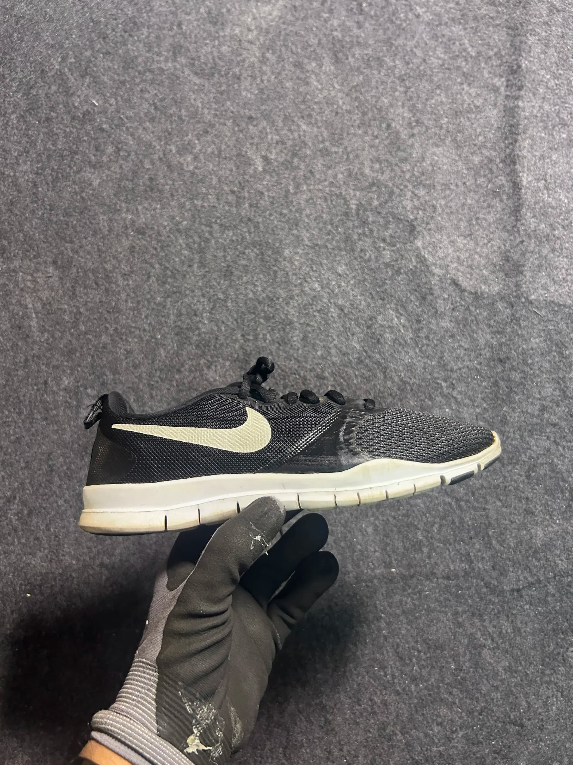 Nike thrift running shoes India back view