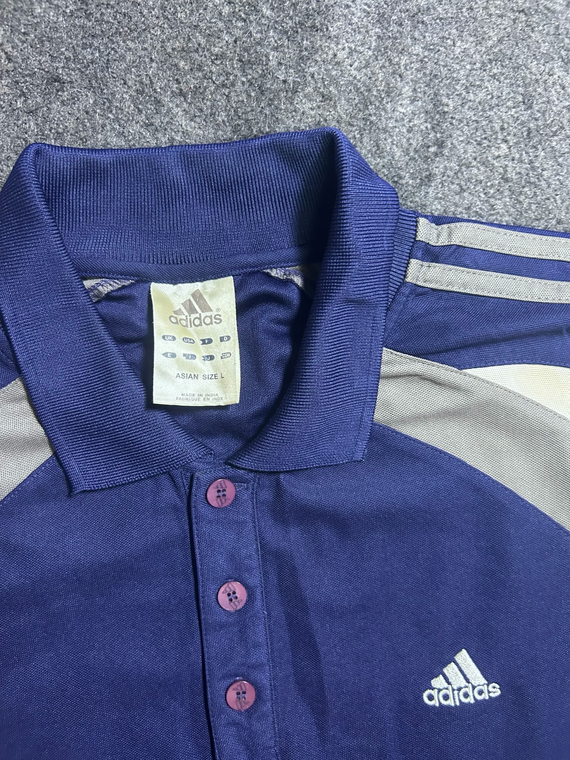 Adidas Climalite thrift polo shirt India detail view