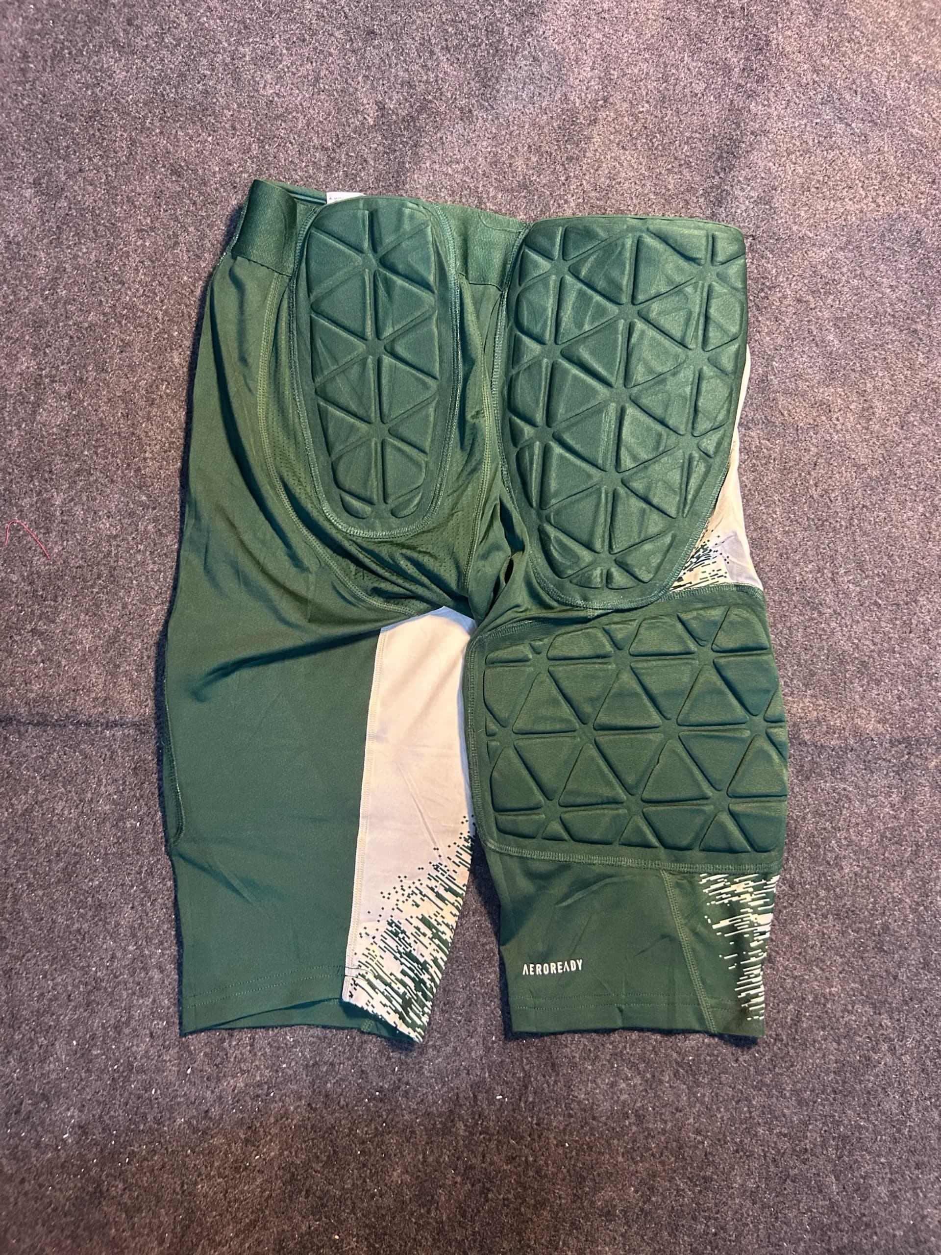 Adidas thrift shorts India detail view