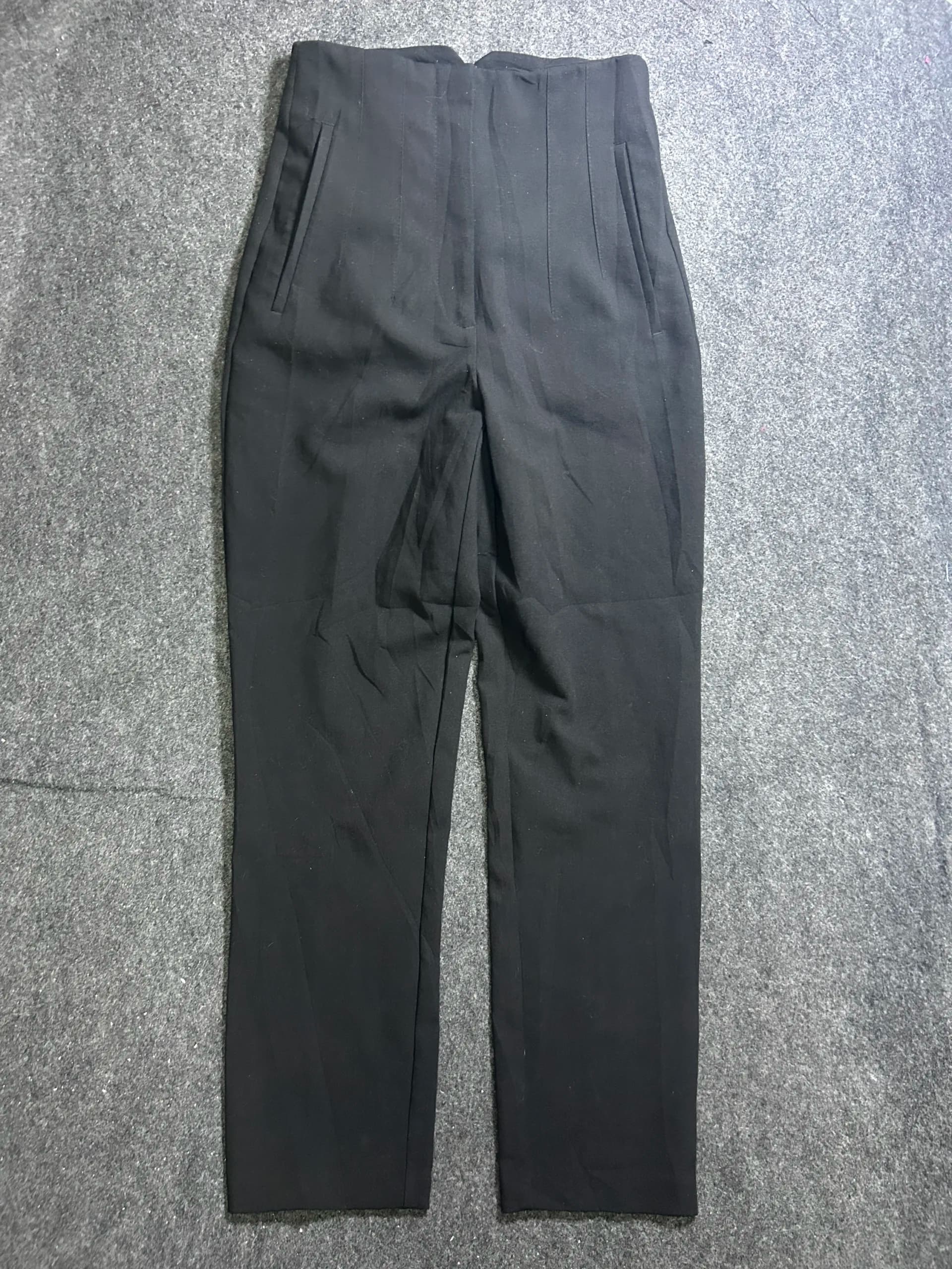 Zara thrift trousers India