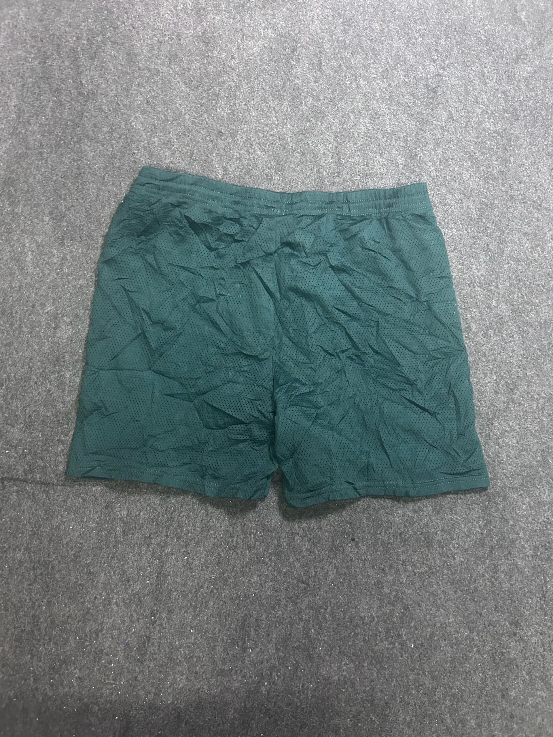 Nike thrift shorts India detail view