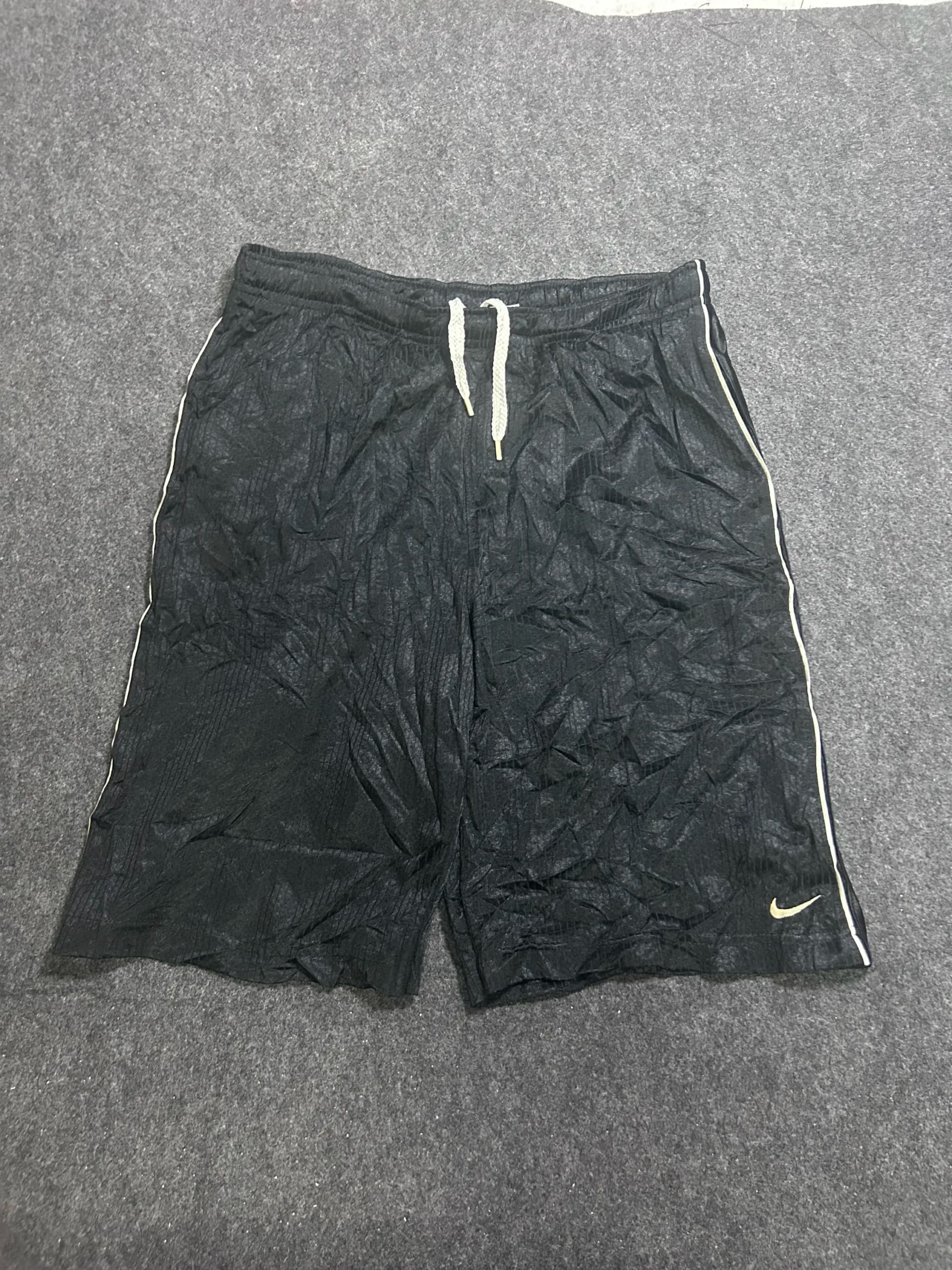 Nike thrift shorts India