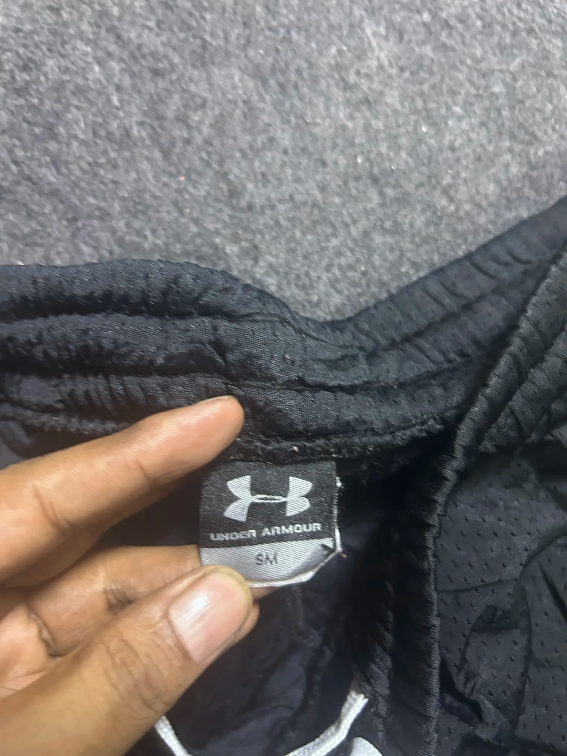 Under Armour thrift shorts India detail view