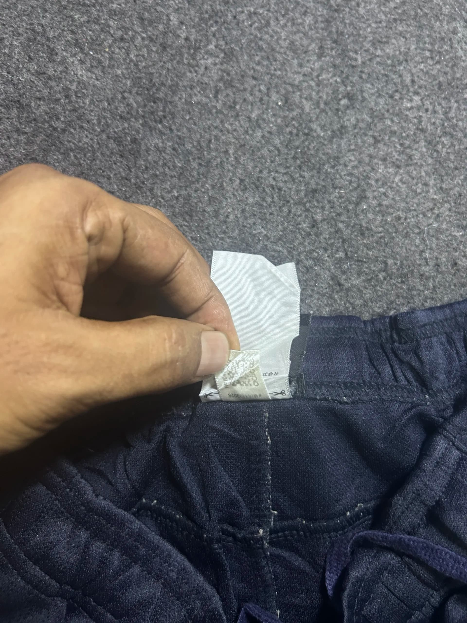 Adidas Climalite thrift shorts India close-up