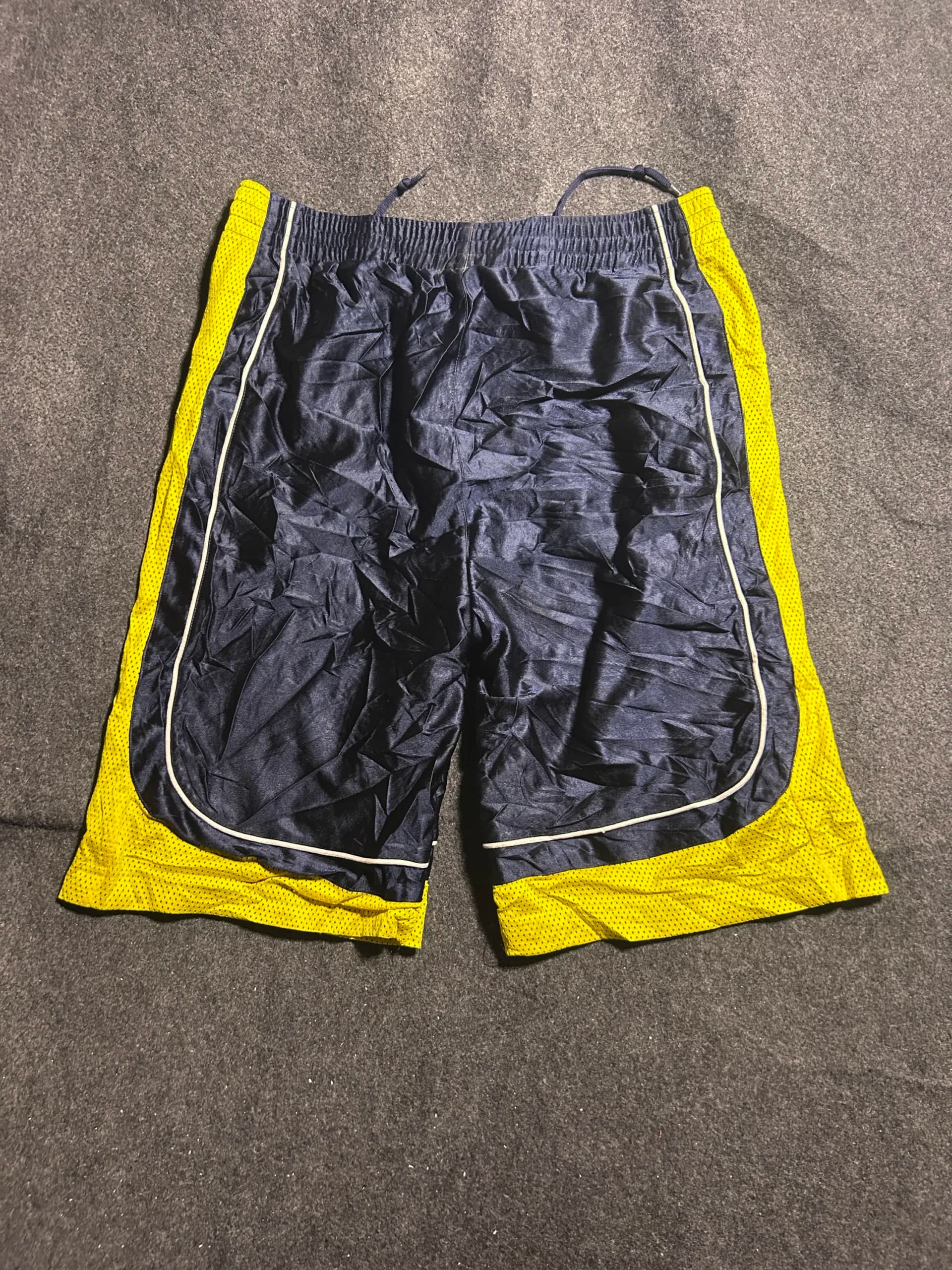 Nike Dri-FIT thrift shorts India back view