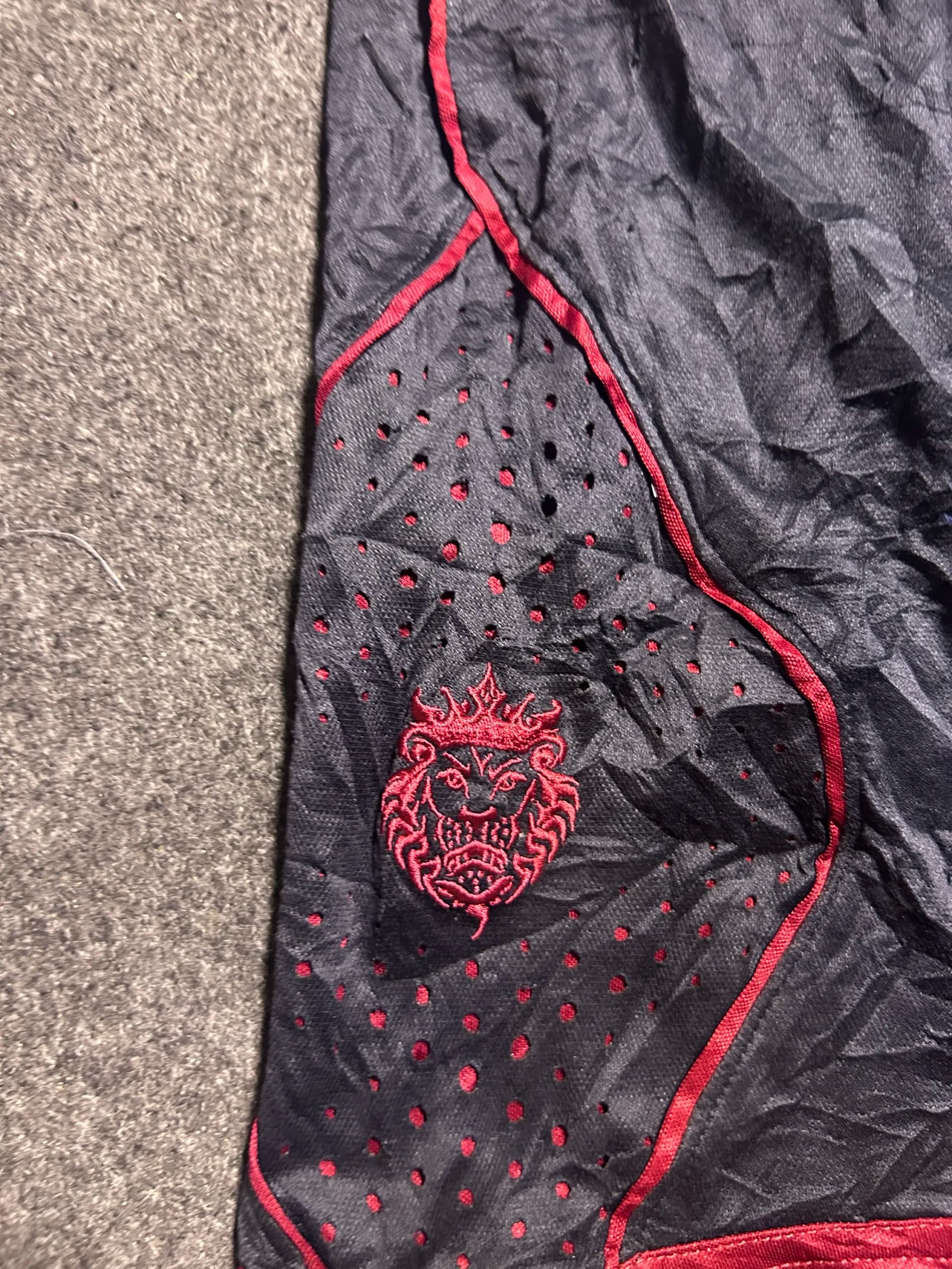 Nike Dri-FIT thrift shorts India detail view