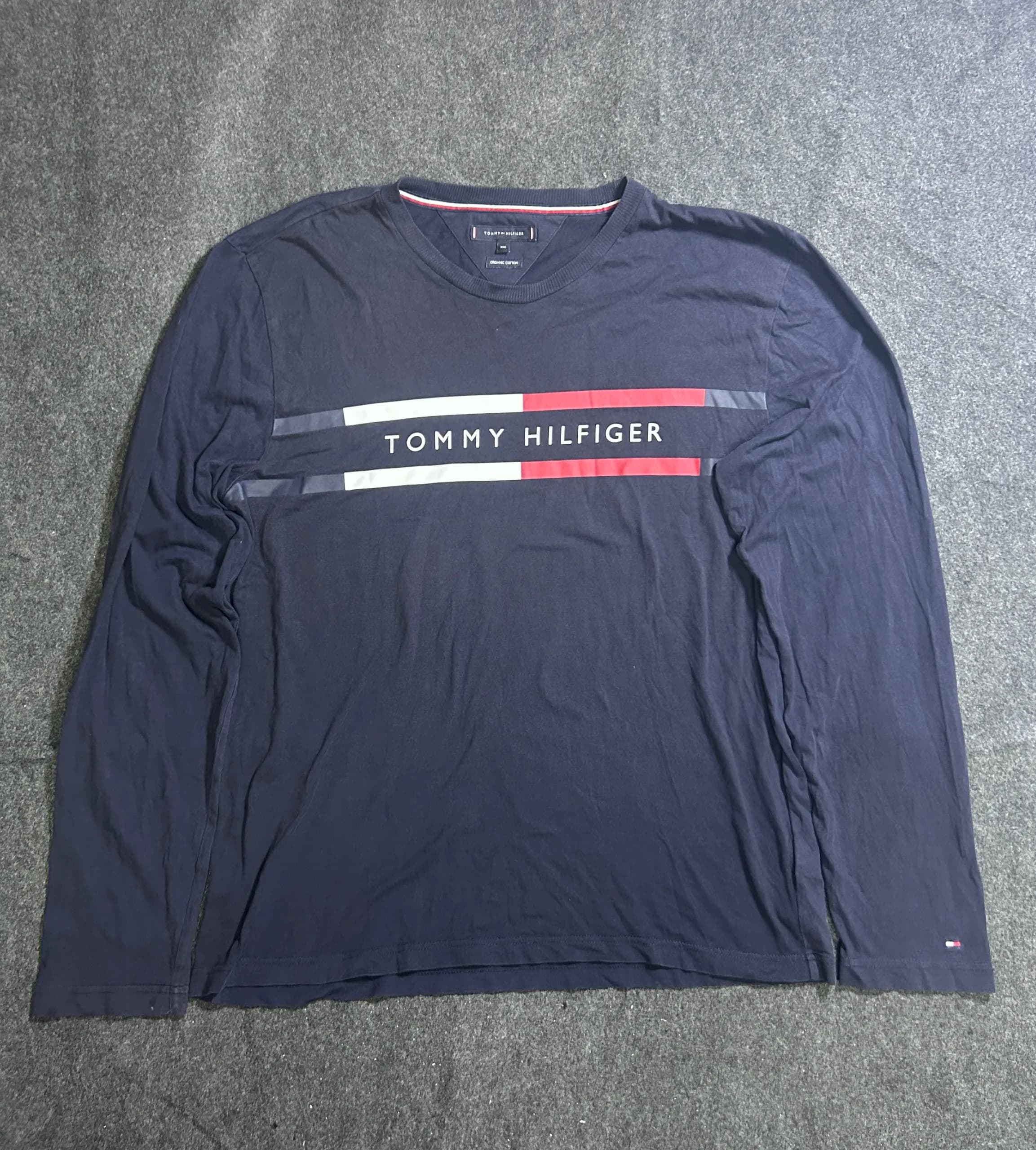 Tommy Hilfiger thrift t-shirt India