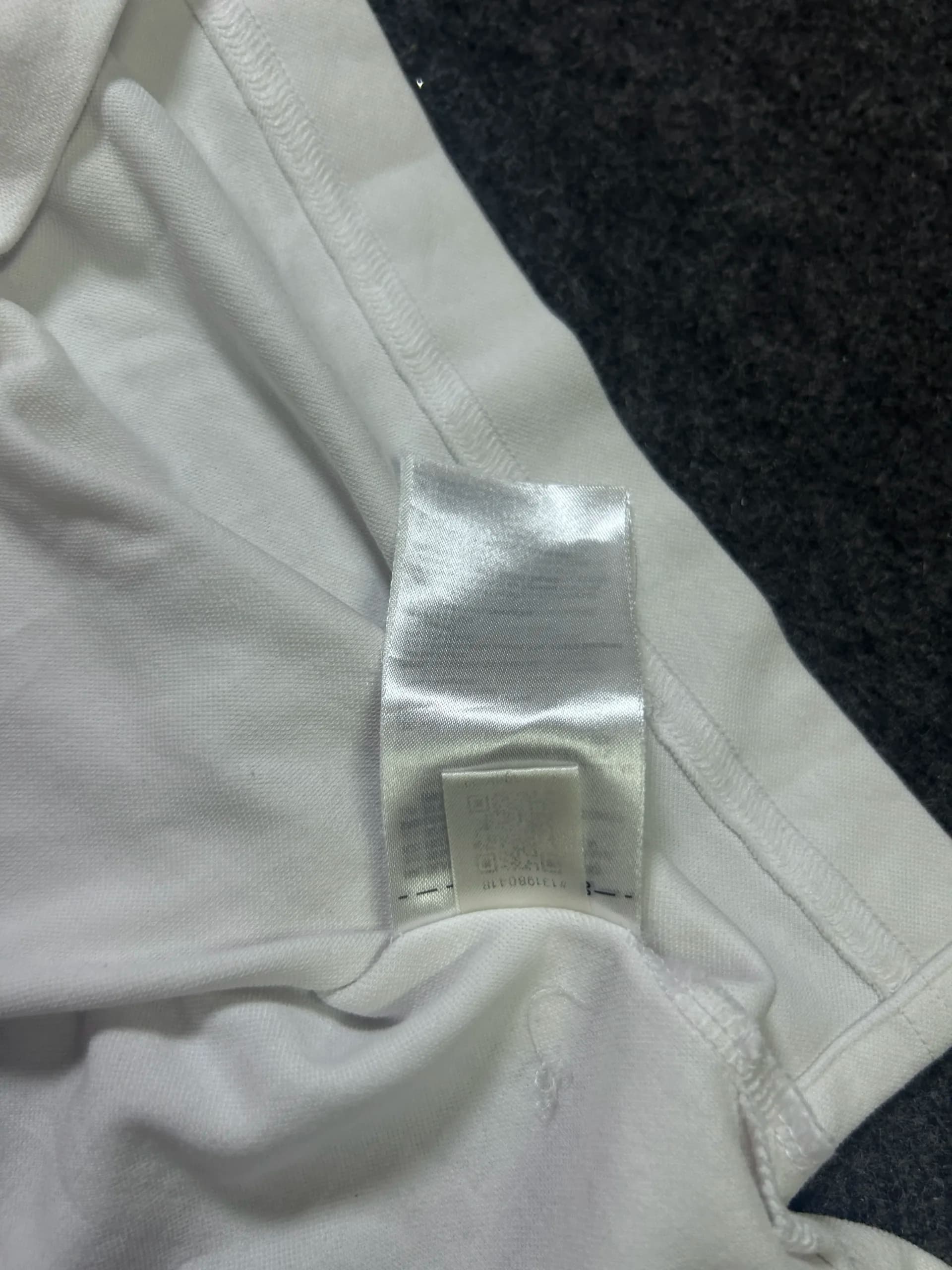 Adidas thrift polo shirt India detail view