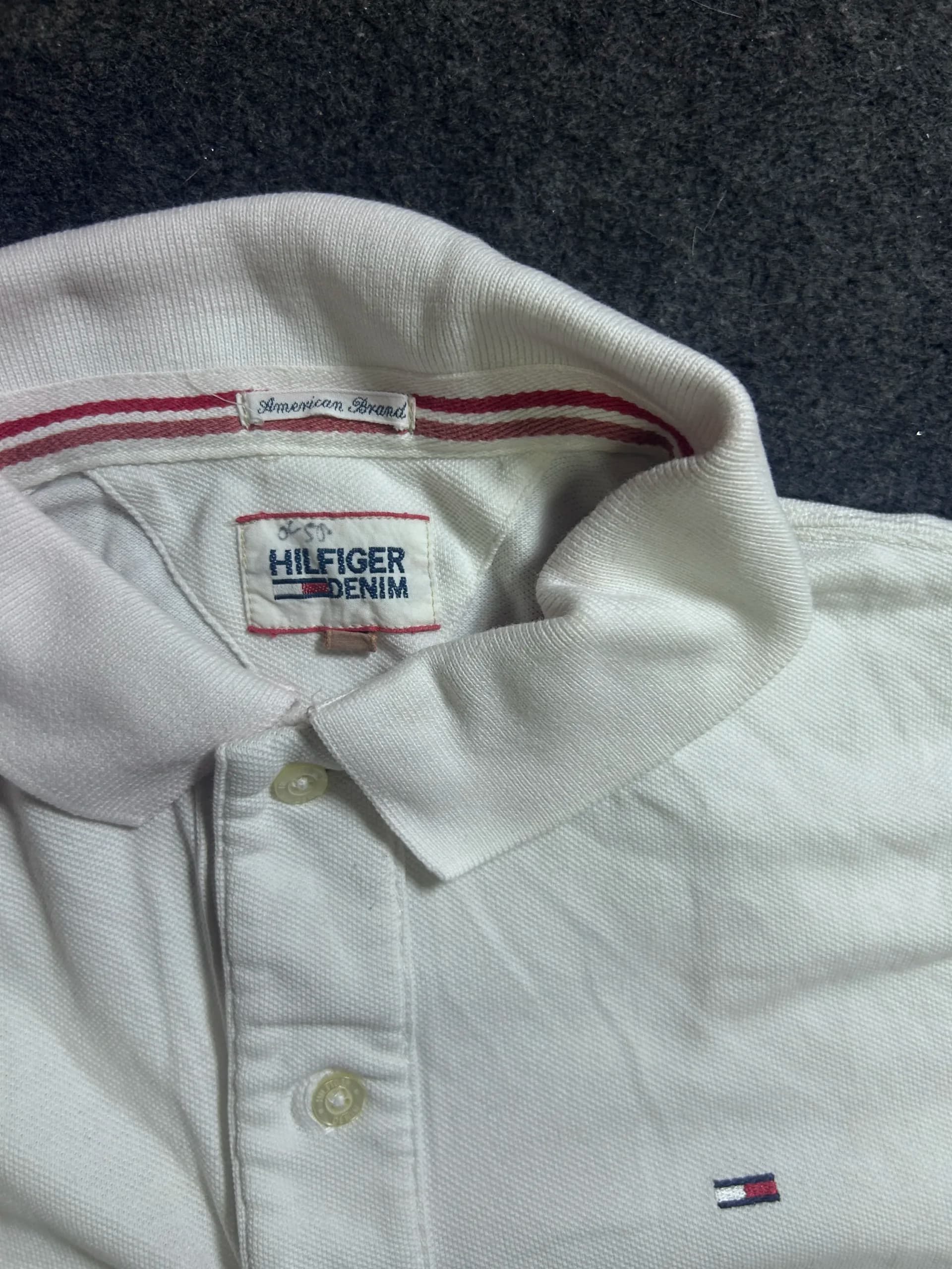 Tommy Hilfiger thrift polo shirt India detail view