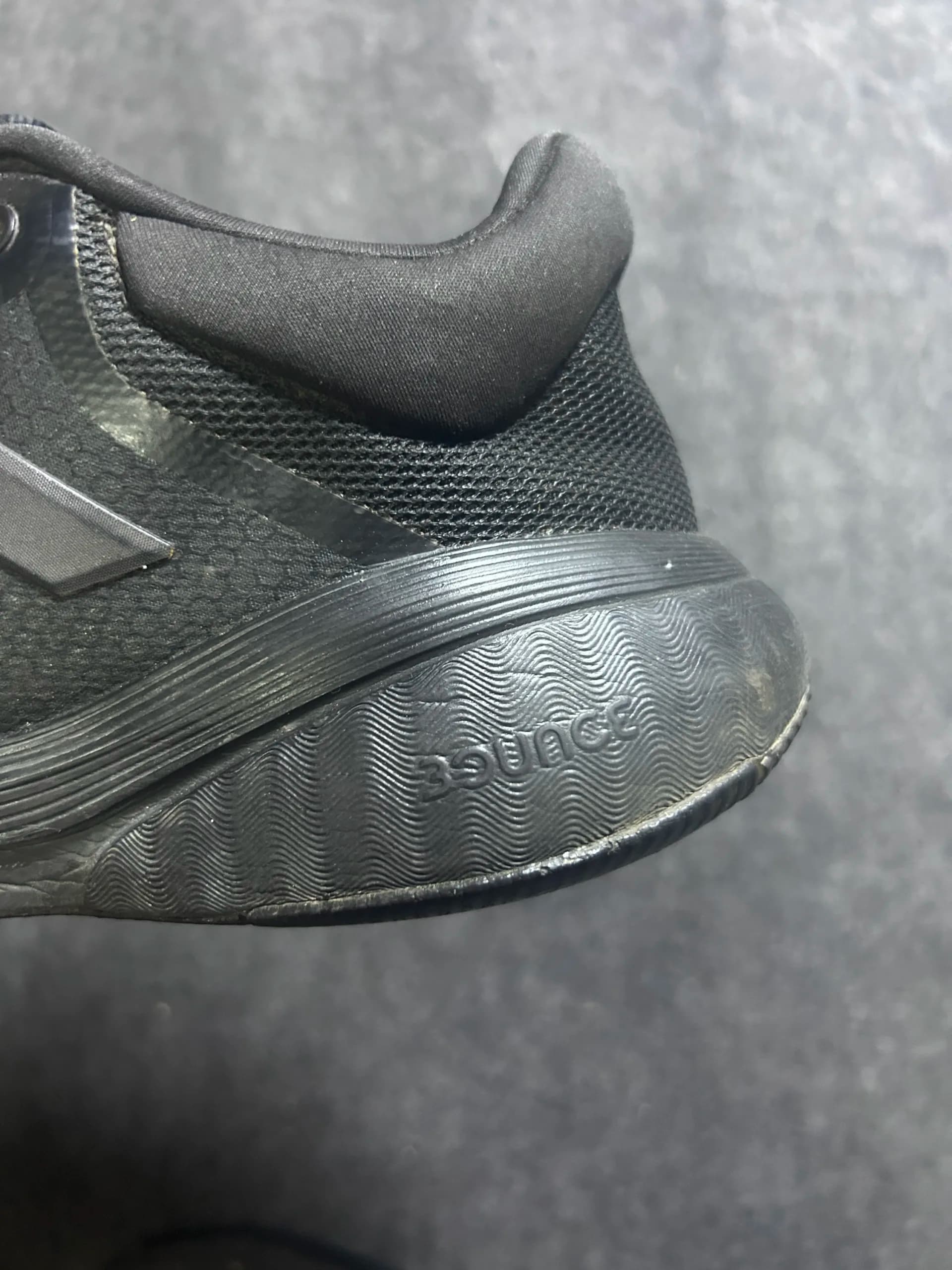 Adidas thrift running shoes India close-up