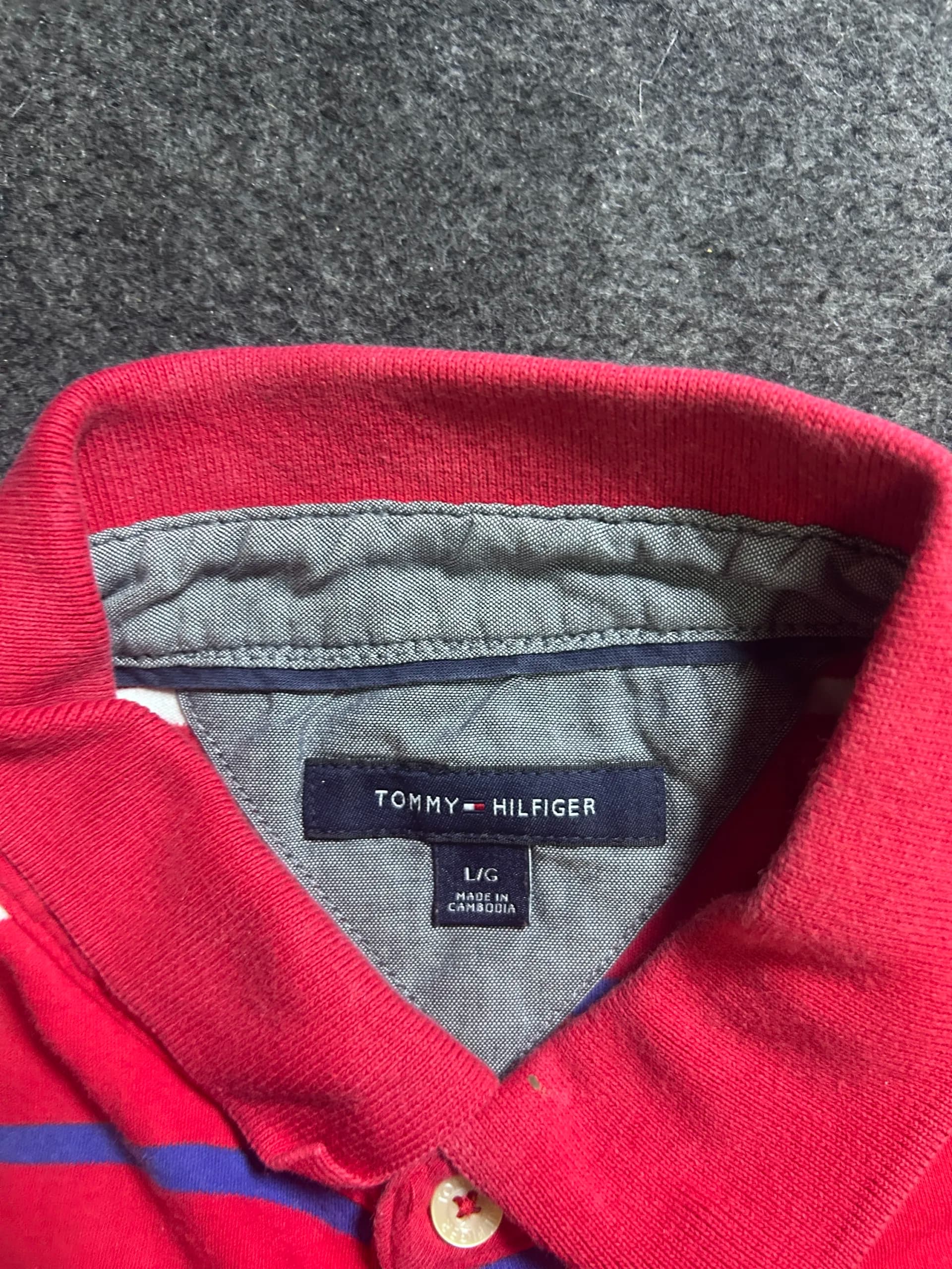 Tommy Hilfiger thrift polo shirt India detail view