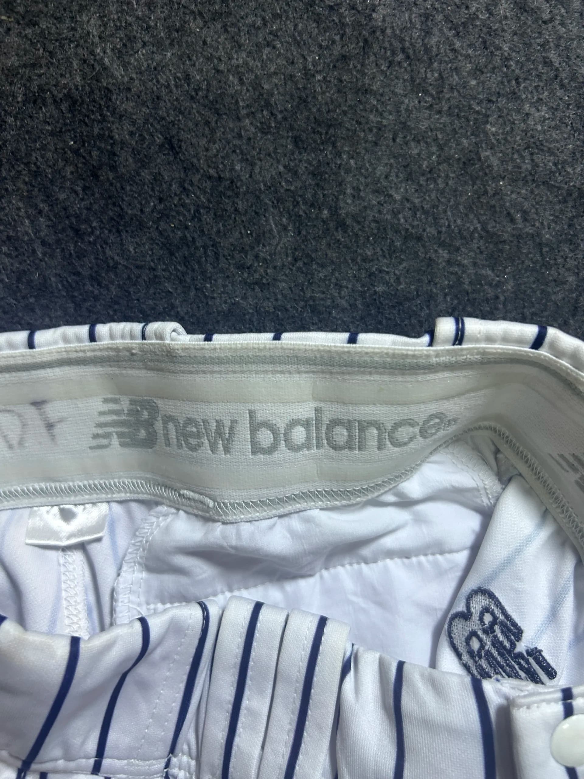 New Balance thrift pants India detail view