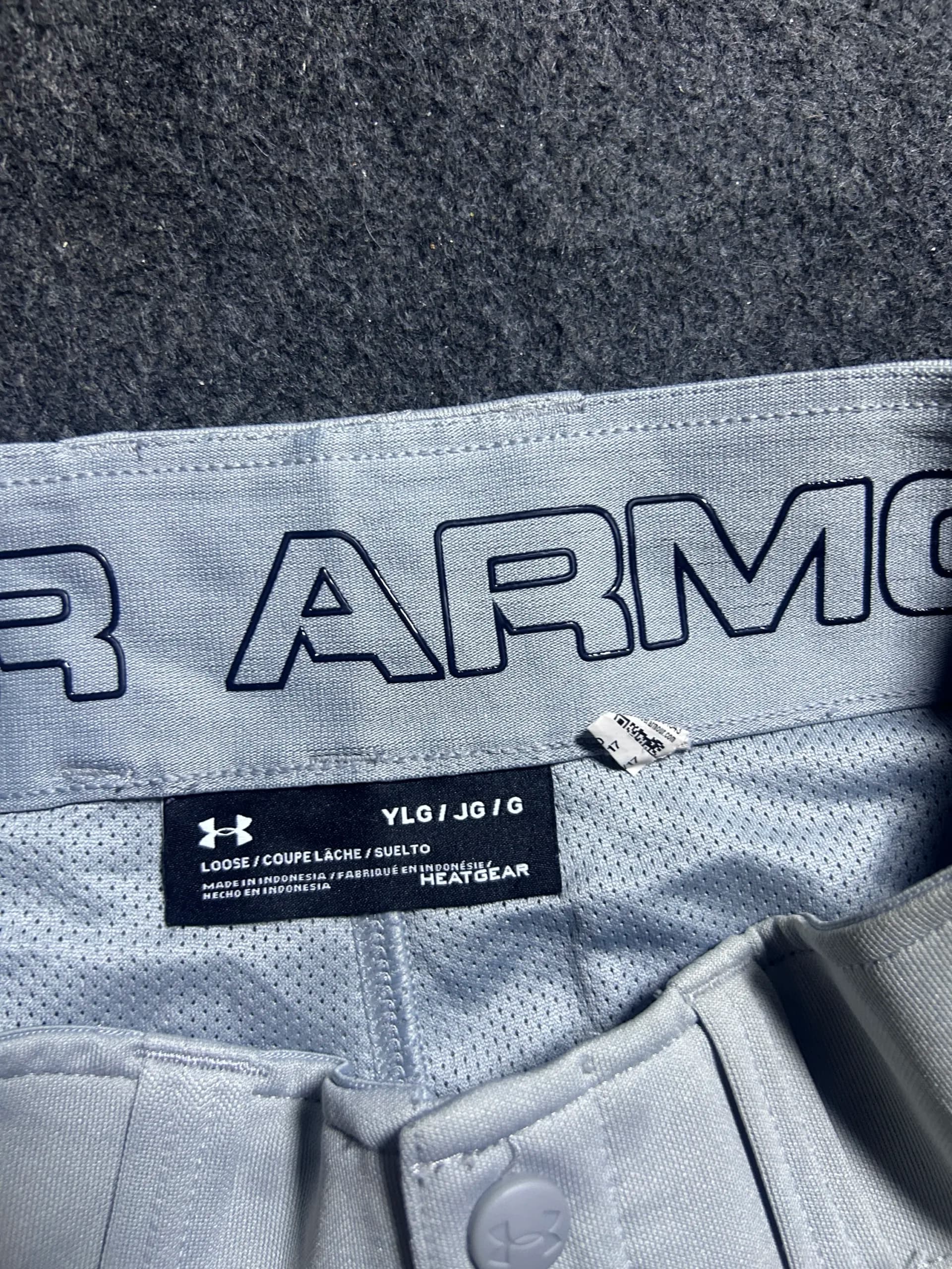 Under Armour HeatGear thrift shorts India detail view