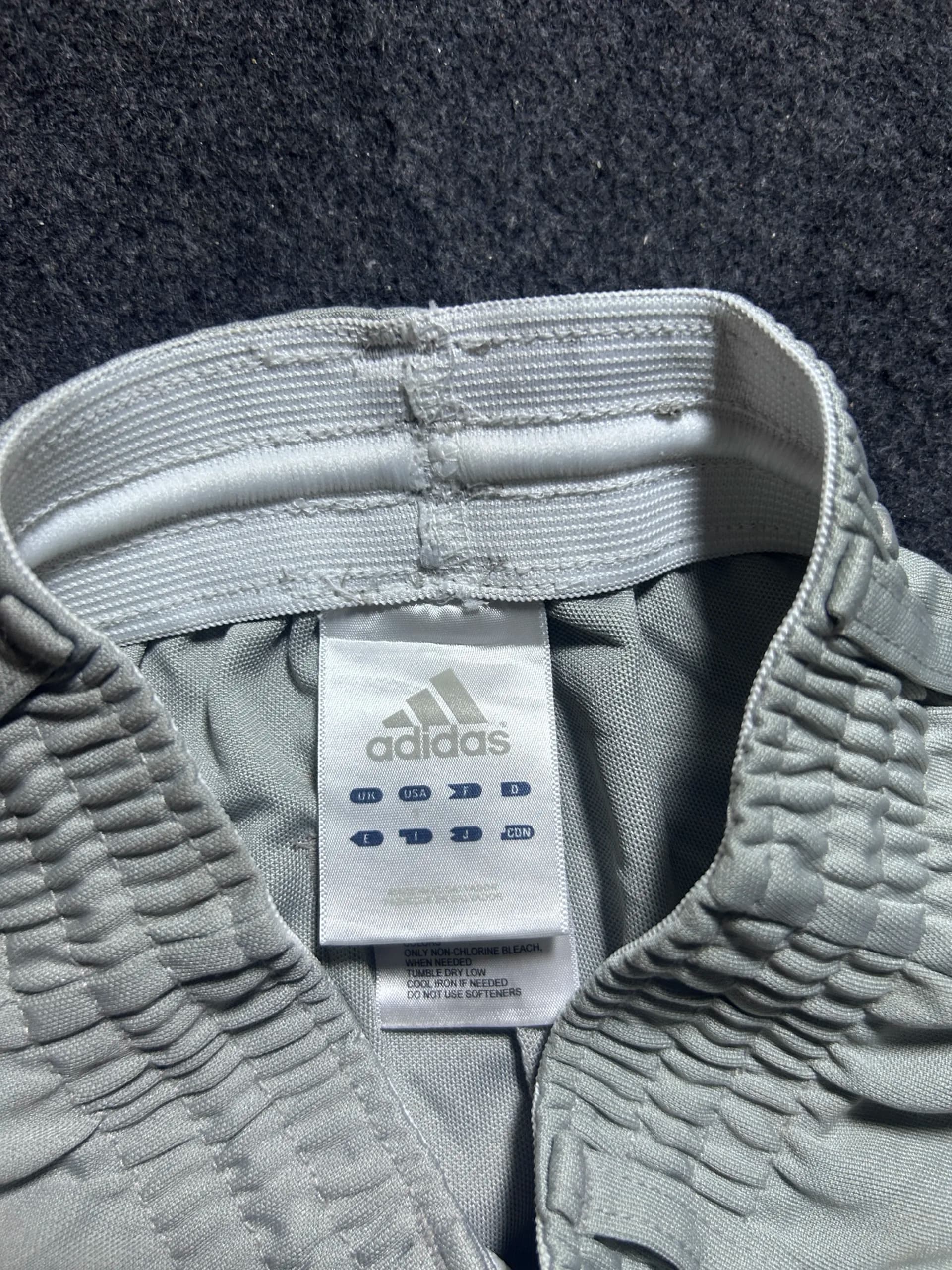 Adidas Climalite thrift shorts India detail view