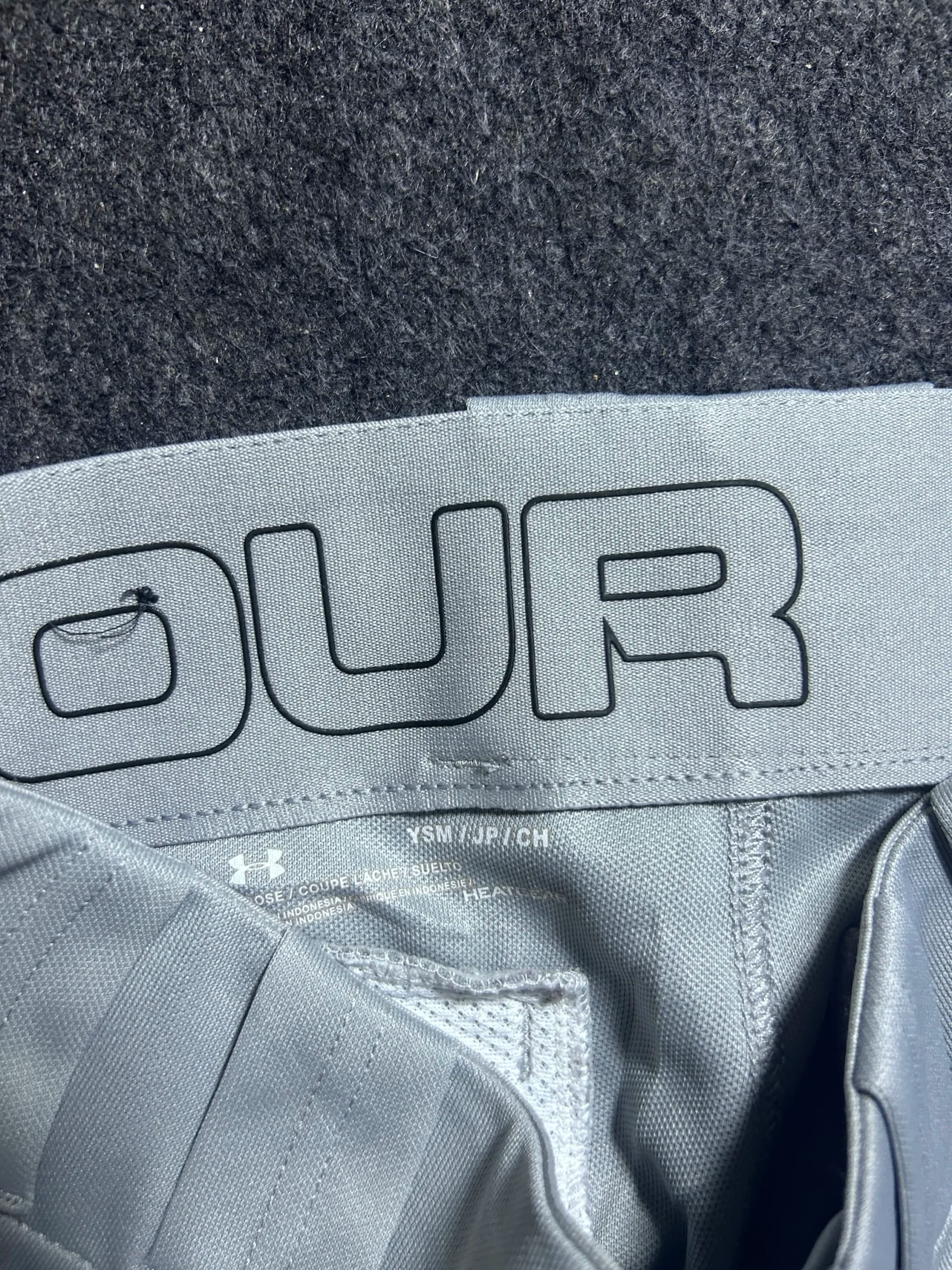 Under Armour HeatGear thrift shorts India detail view
