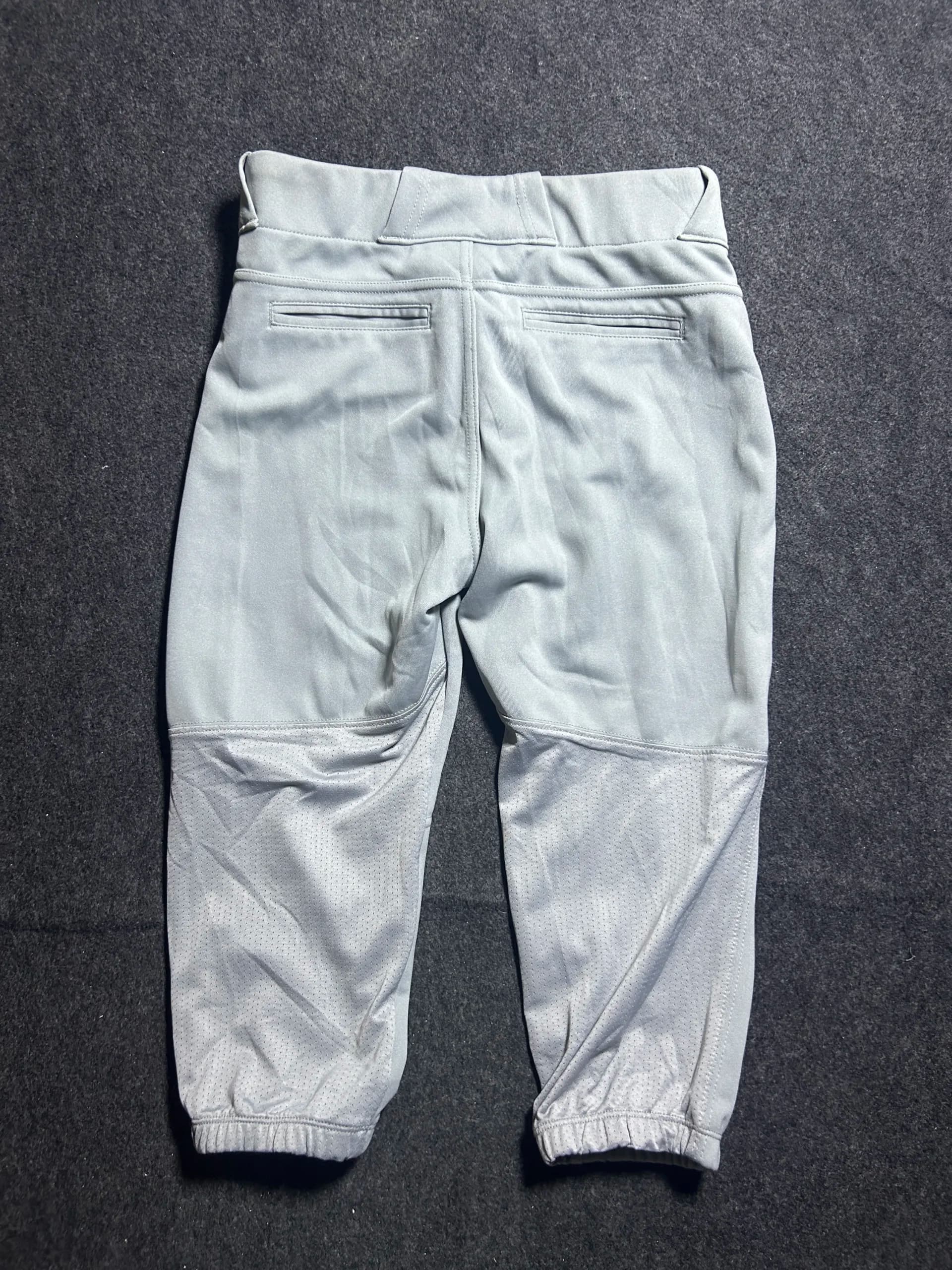 Under Armour HeatGear thrift shorts India detail view