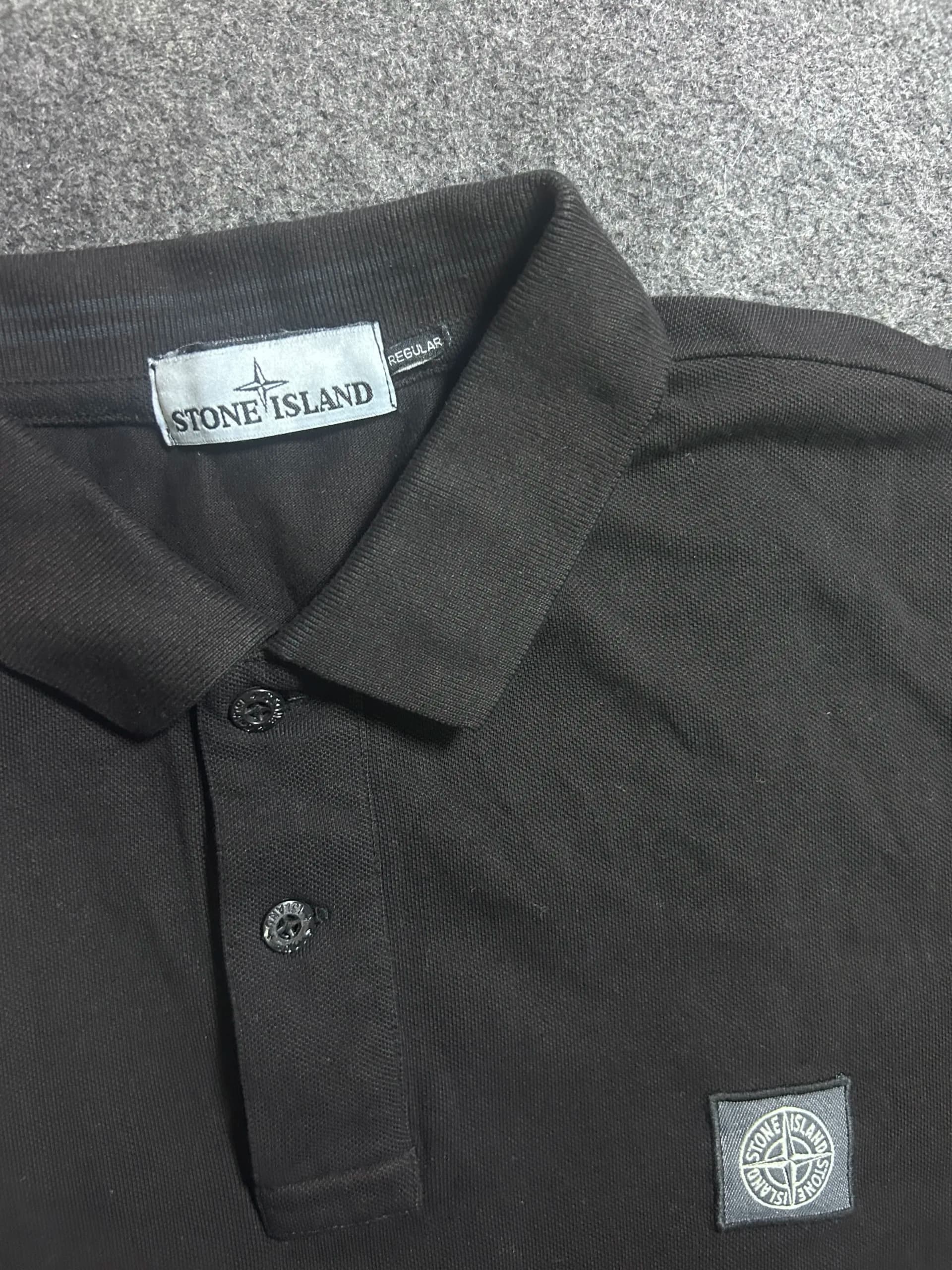Branded thrift polo shirt India detail view